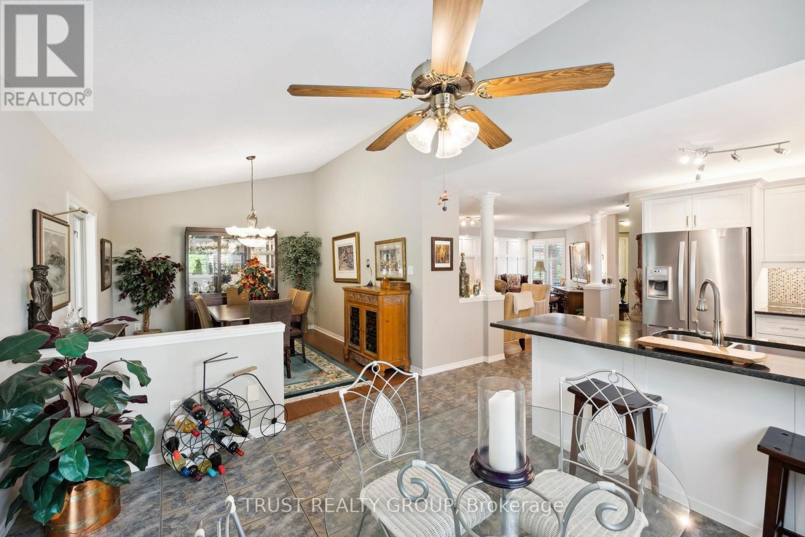 29 TAMARACK COURT Image 23