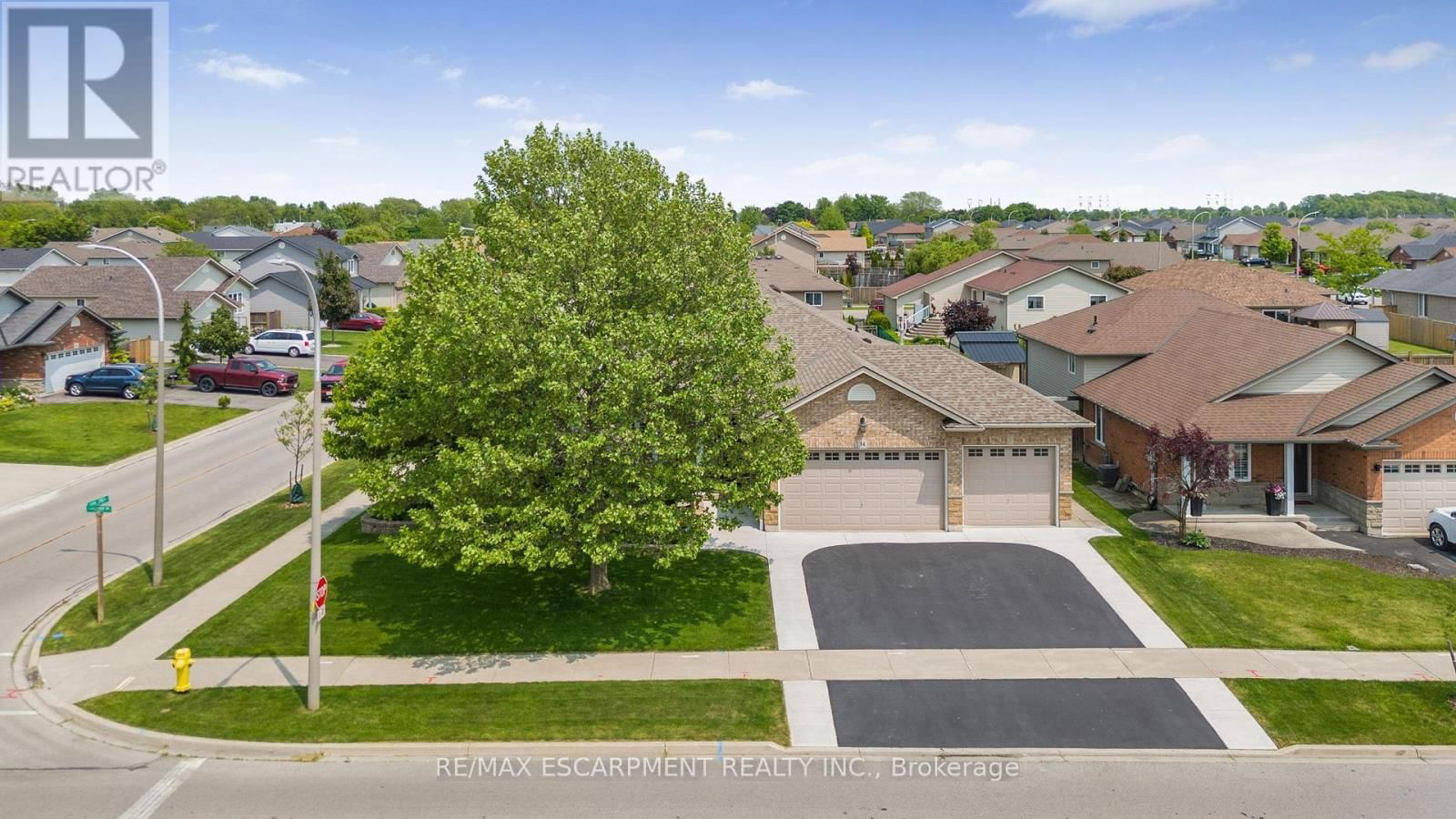 14 MAPLEVIEW DRIVE Image 5