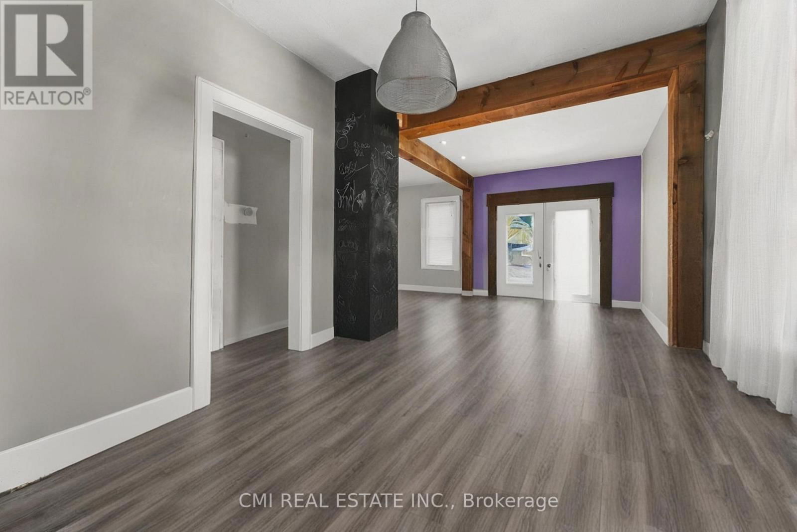 433 LYDIA STREET Image 13