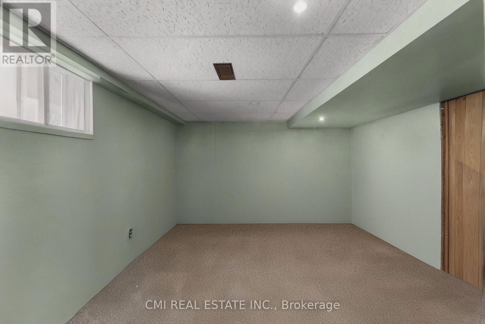 433 LYDIA STREET Image 21