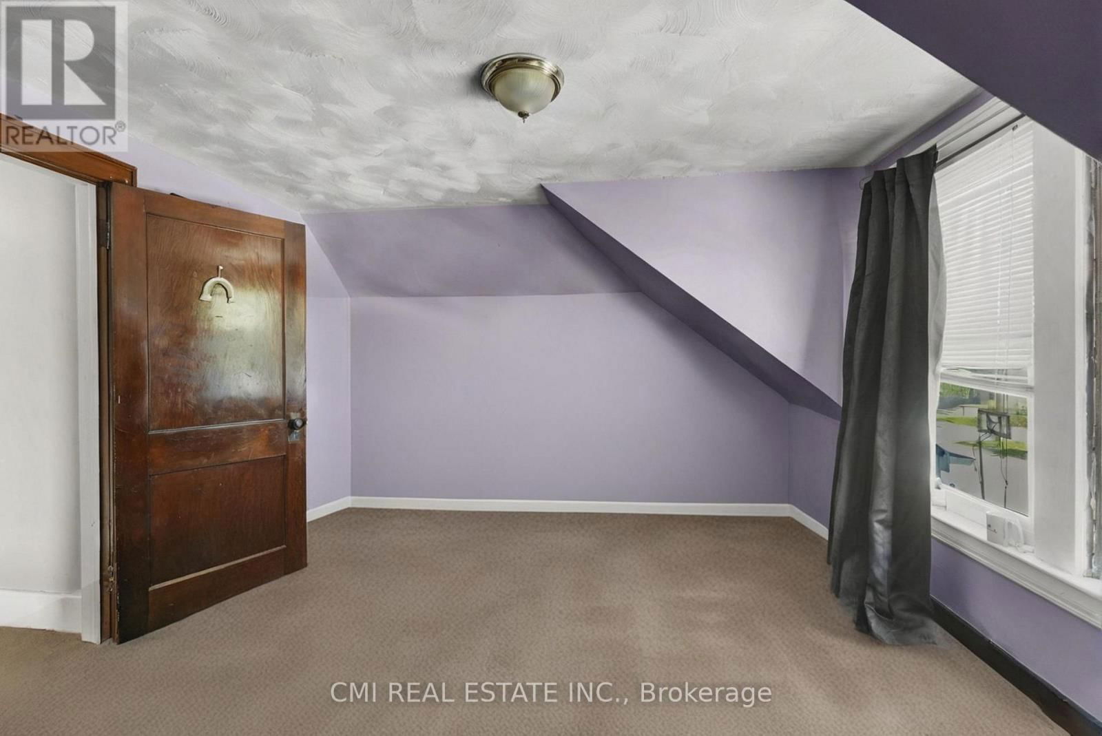 433 LYDIA STREET Image 22