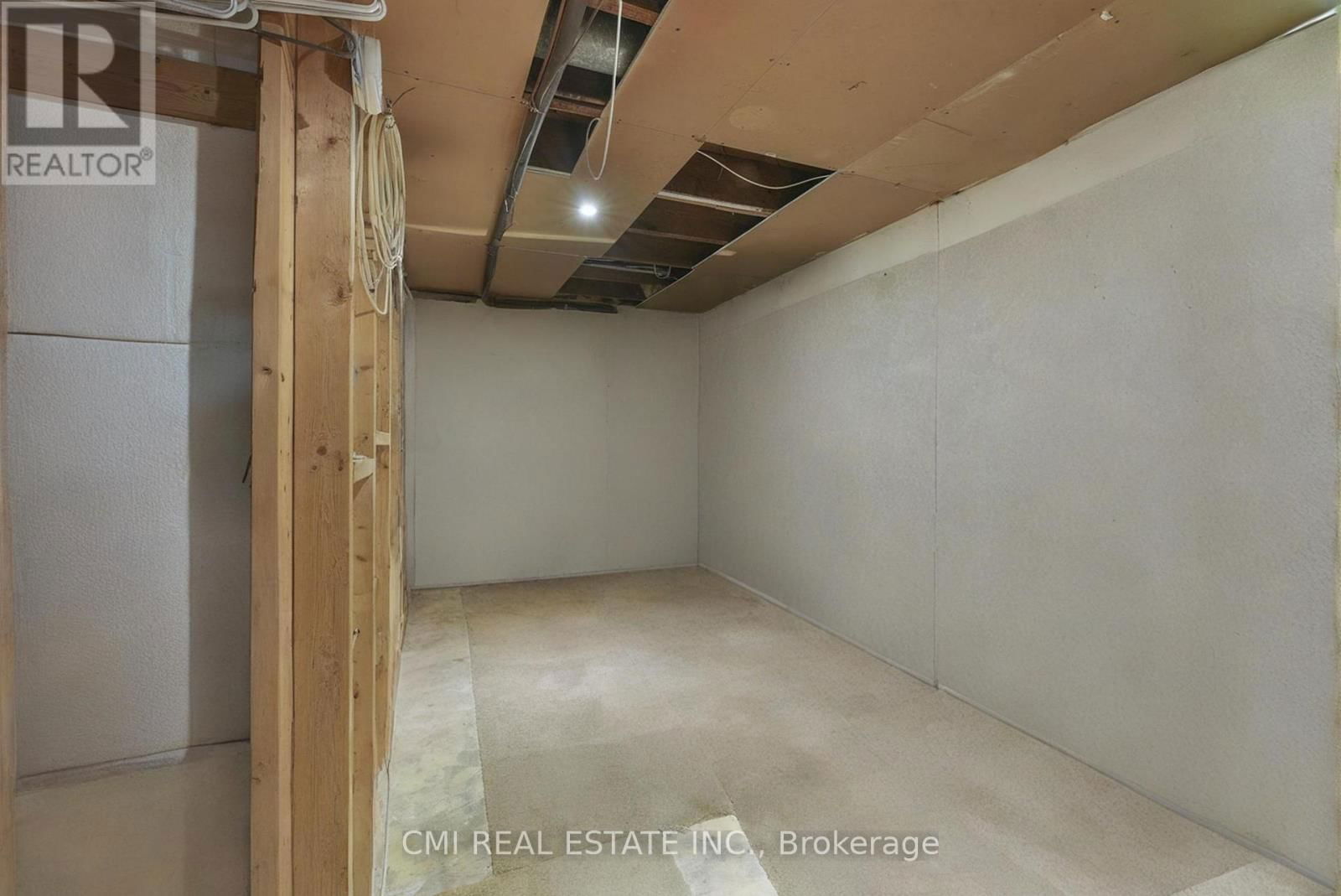 433 LYDIA STREET Image 33