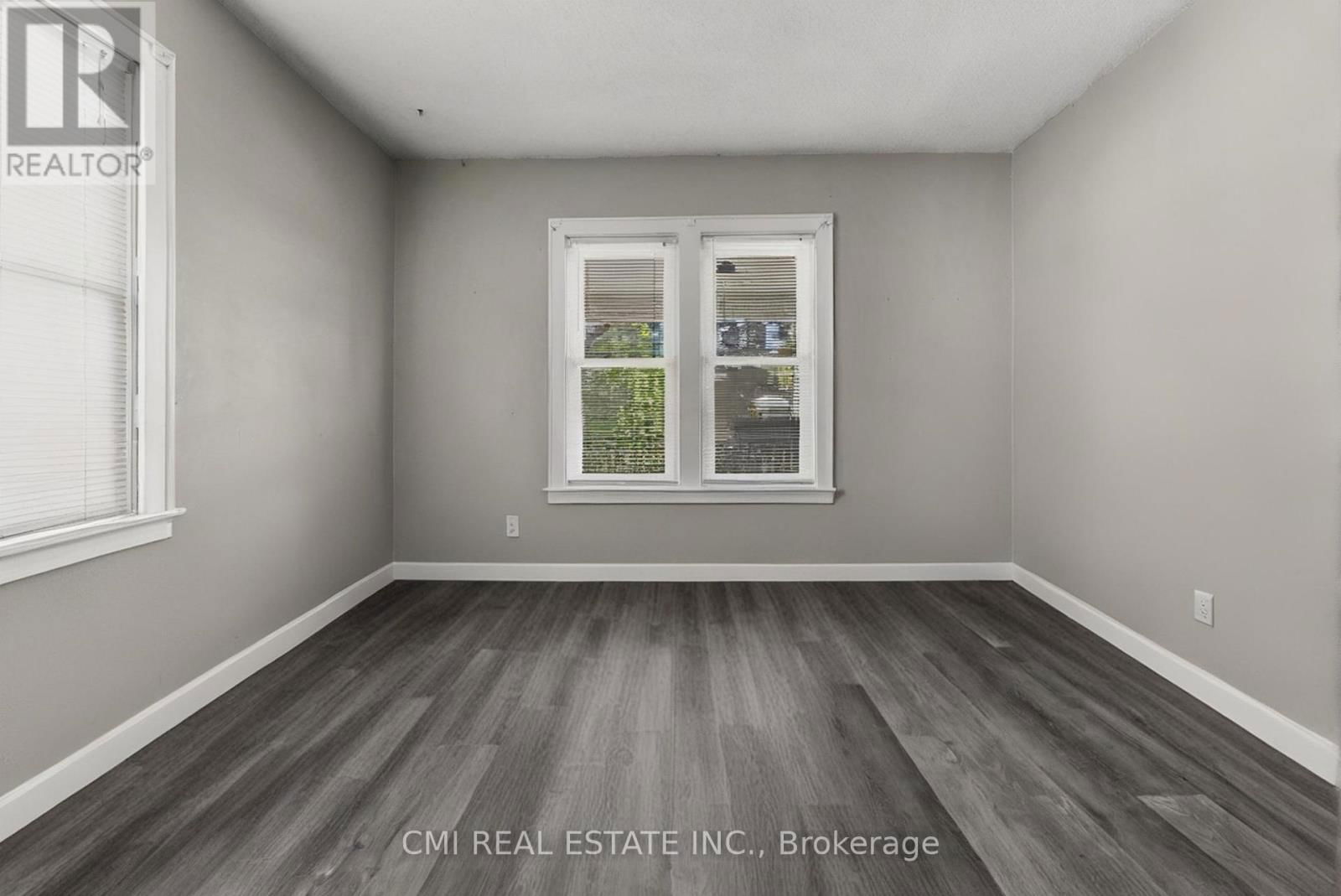 433 LYDIA STREET Image 5