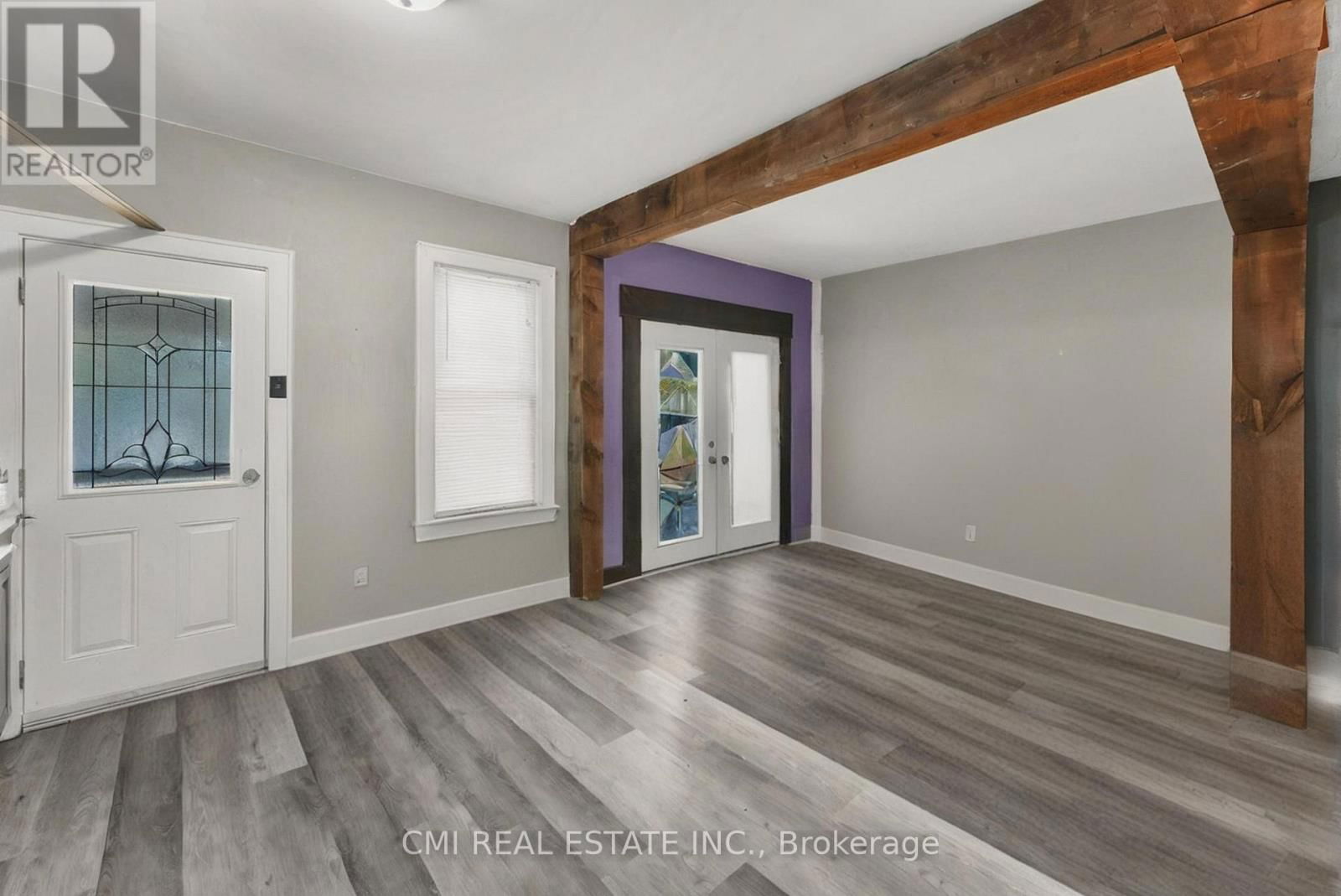 433 LYDIA STREET Image 8