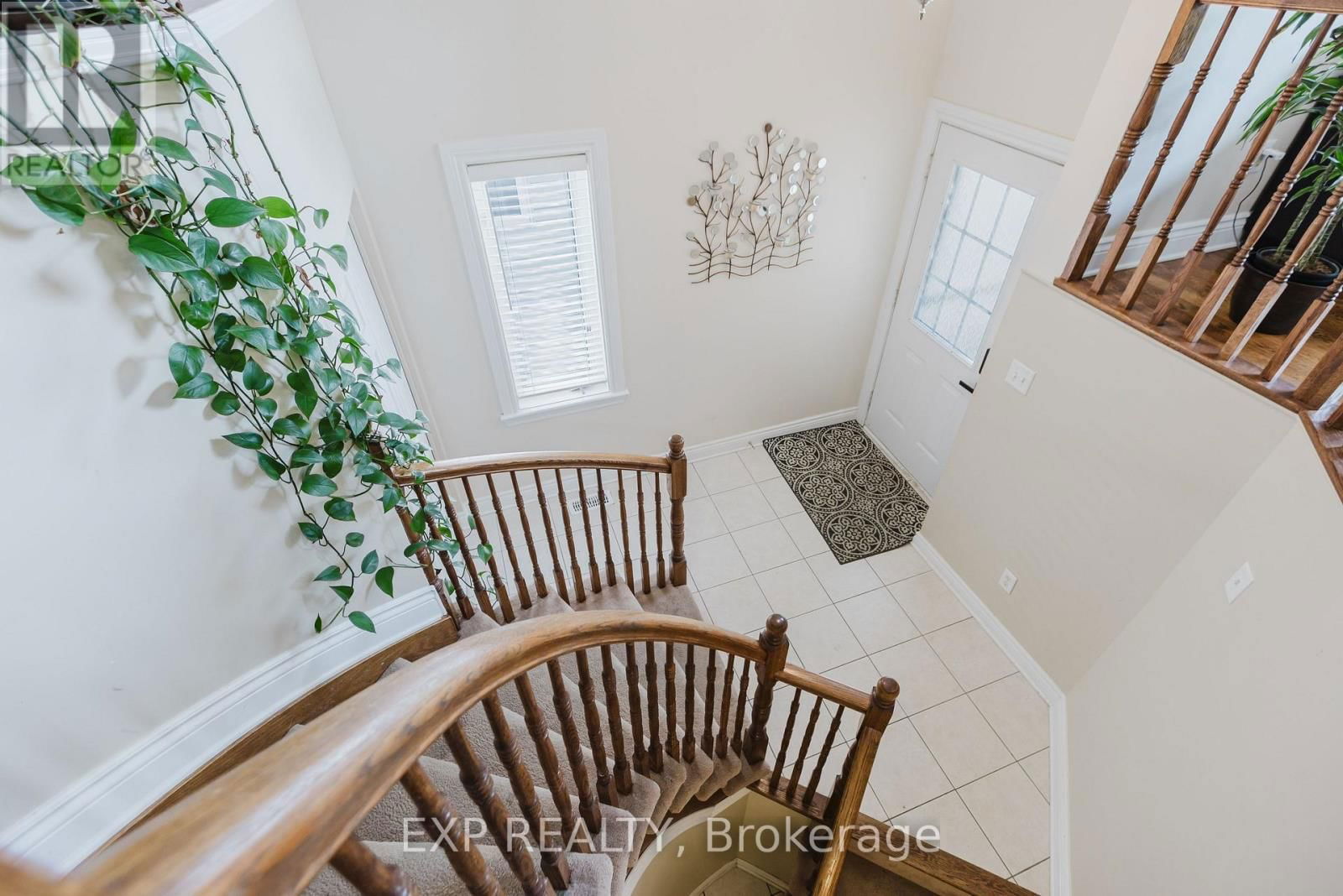 29 CASTLE GLEN CRESCENT Image 5
