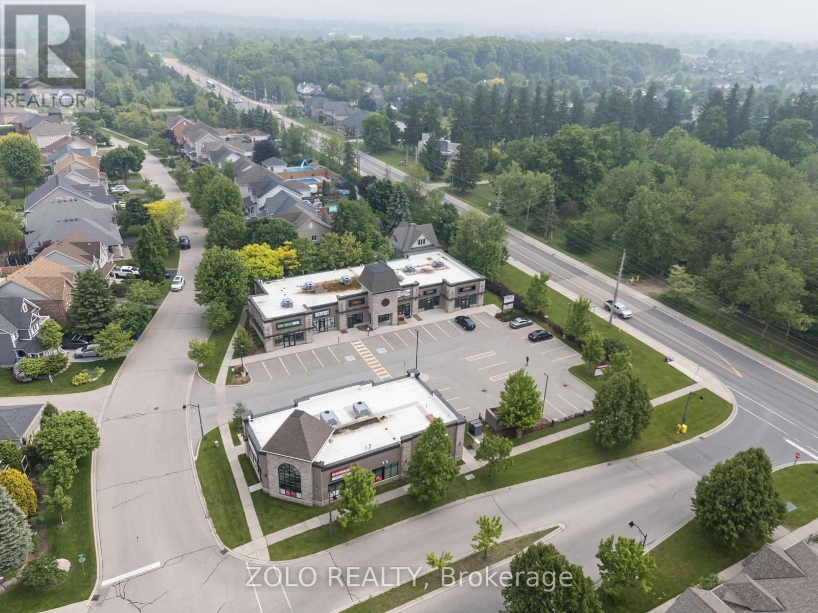 4 - 167 JOLLIFFE AVENUE Image 3
