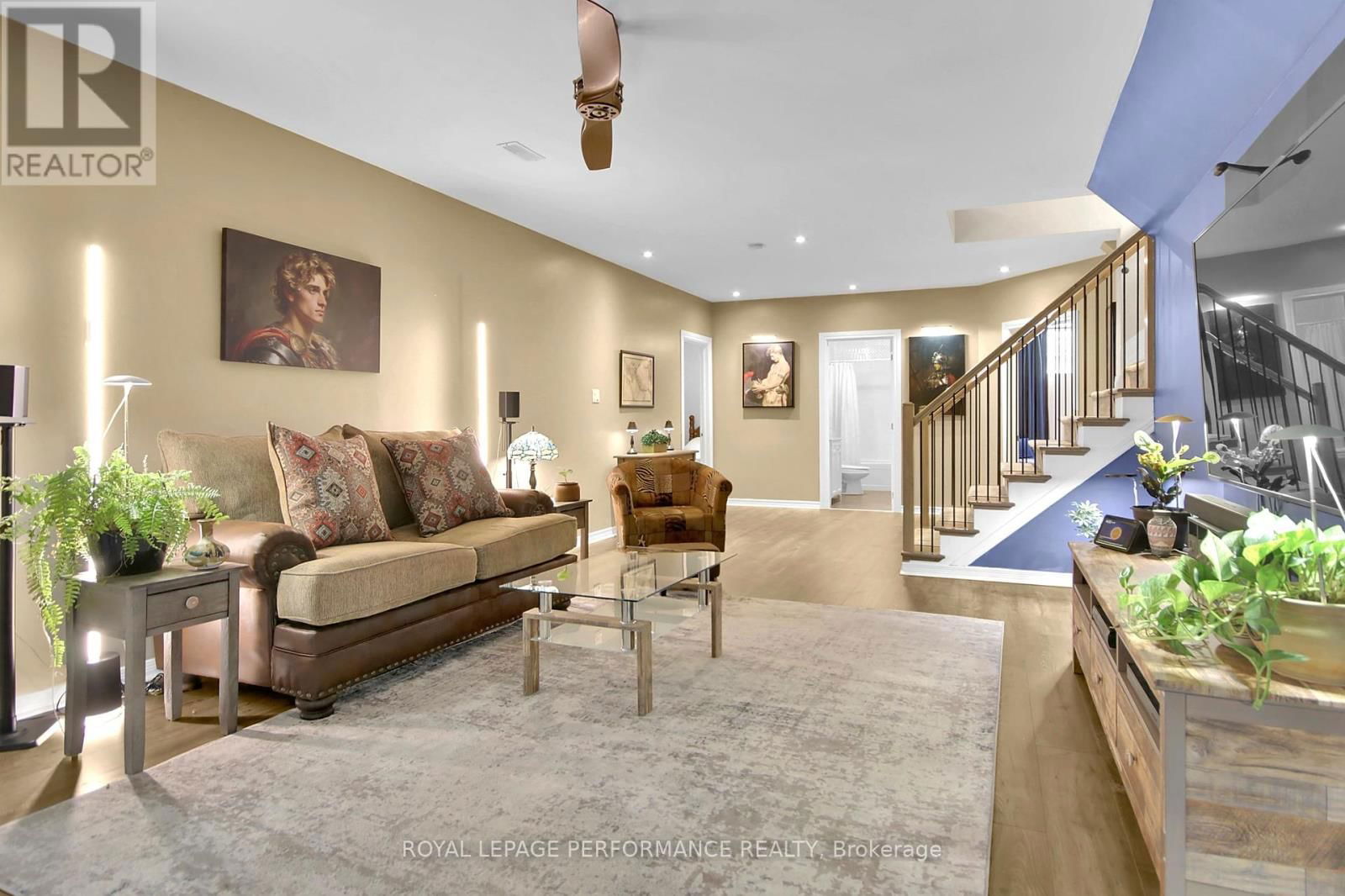 7412 BLUE WATER CRESCENT Image 34
