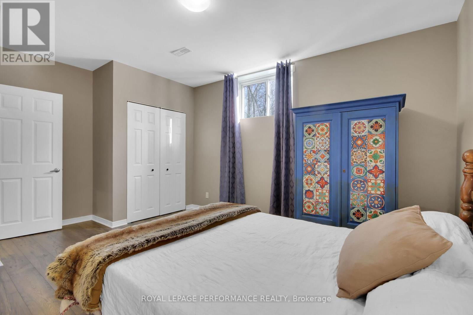 7412 BLUE WATER CRESCENT Image 36