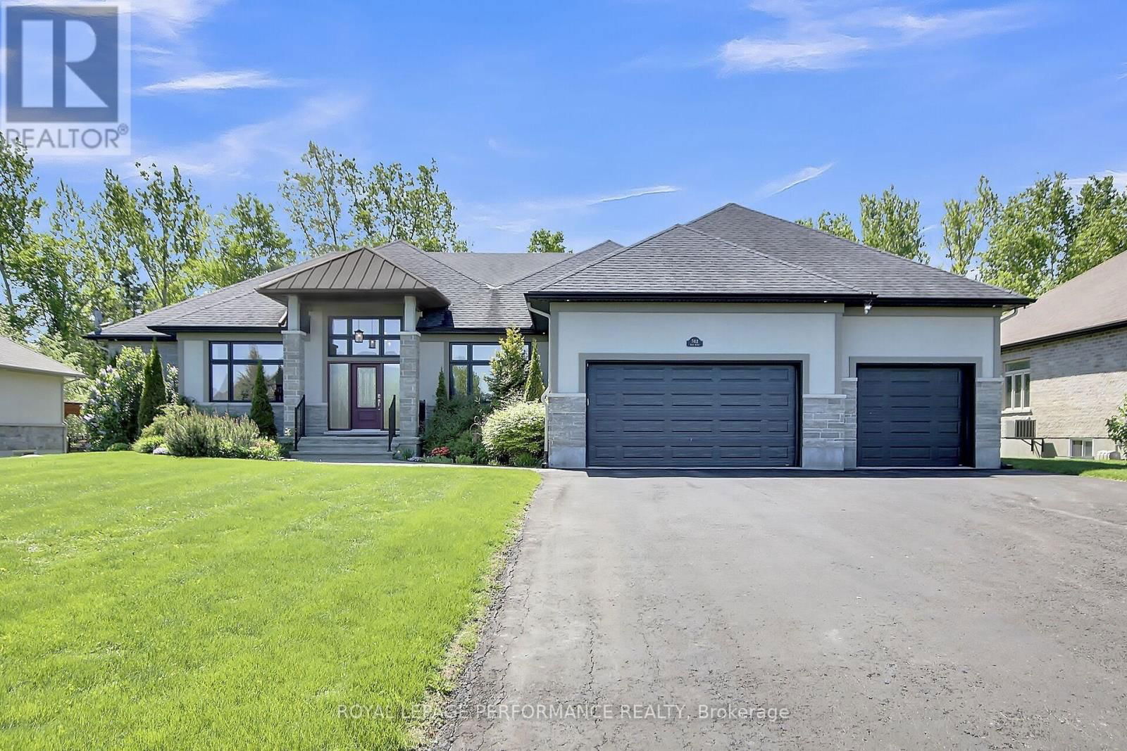 7412 BLUE WATER CRESCENT Image 4