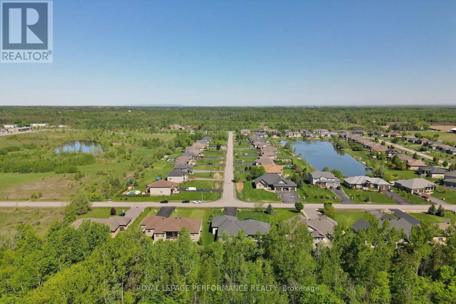 7412 BLUE WATER CRESCENT Image 47
