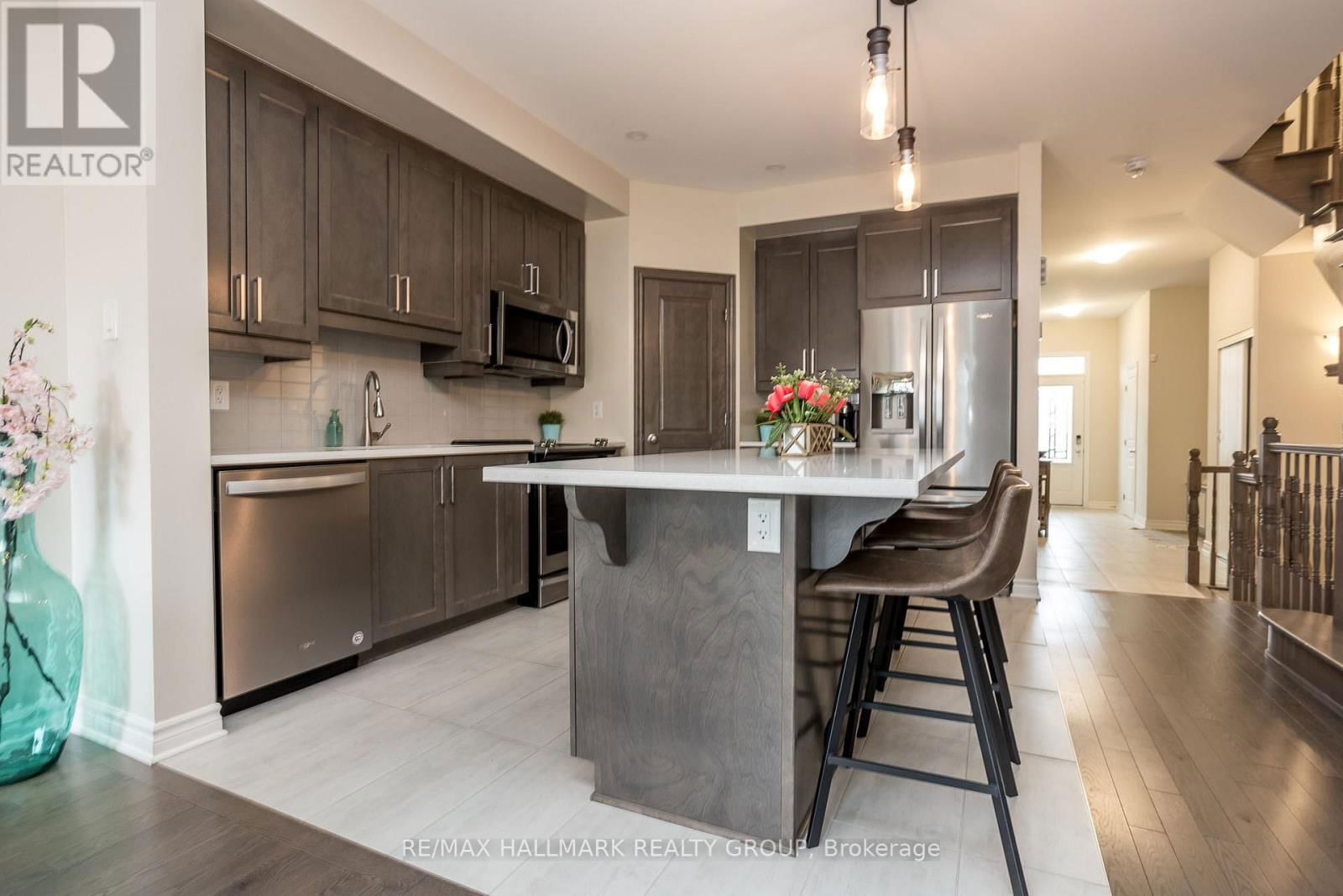 208 SITTELLE PRIVATE Image 12