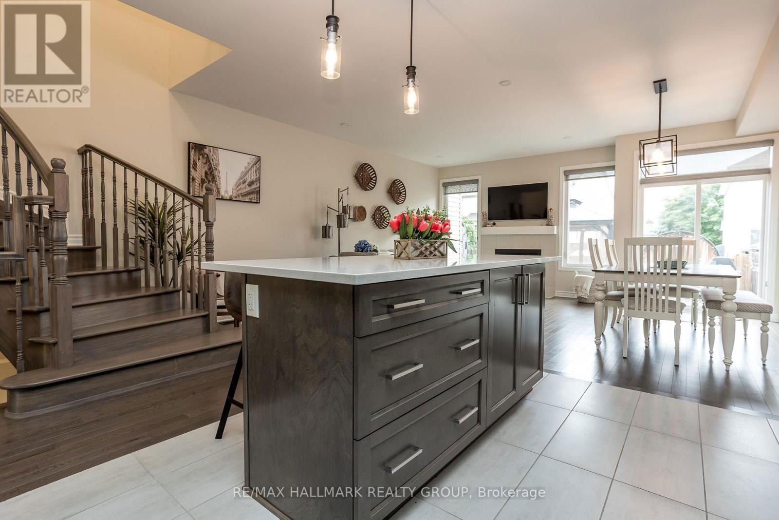 208 SITTELLE PRIVATE Image 14