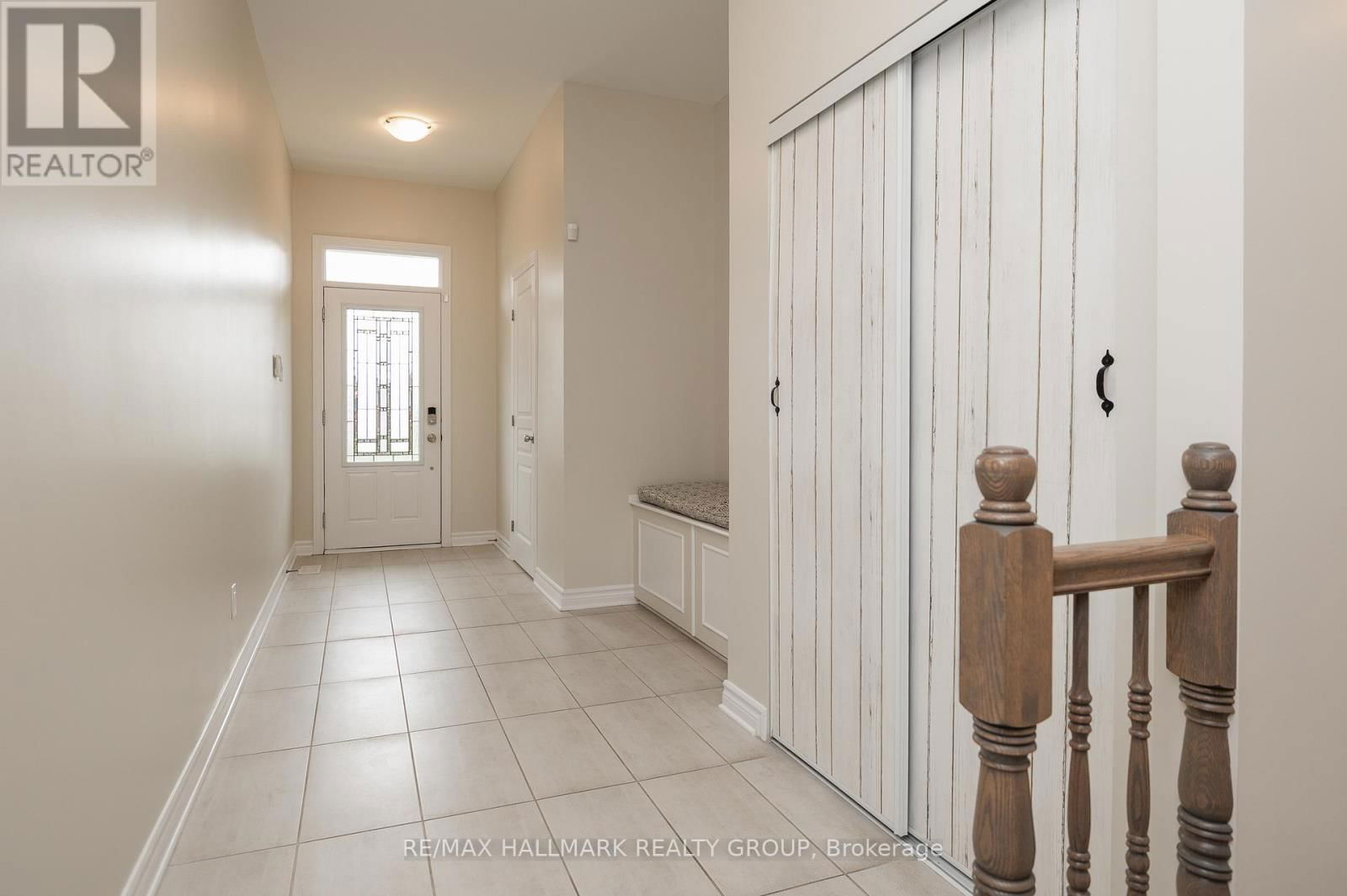 208 SITTELLE PRIVATE Image 3
