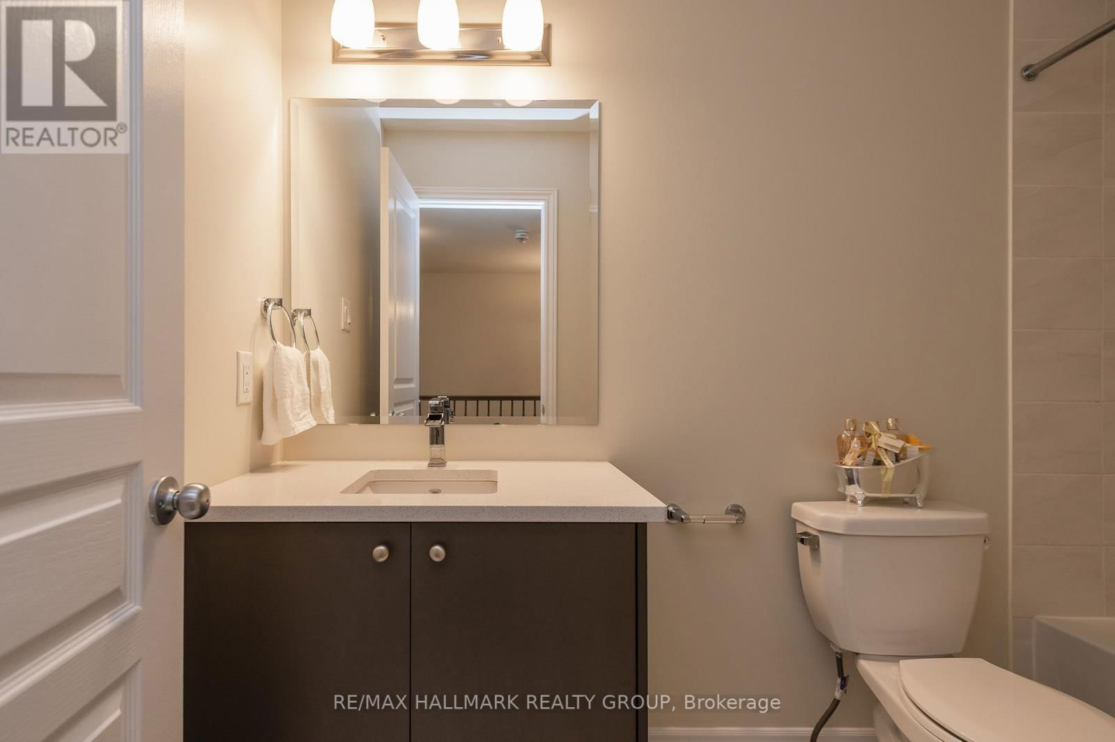 208 SITTELLE PRIVATE Image 37