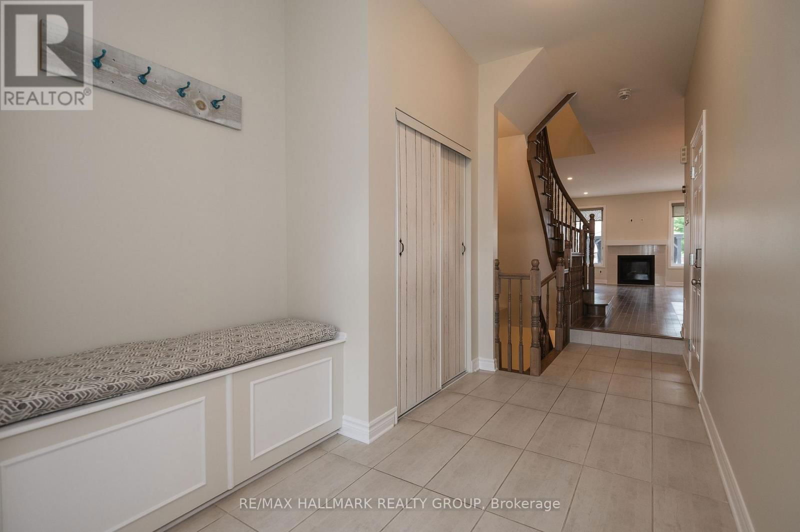 208 SITTELLE PRIVATE Image 6
