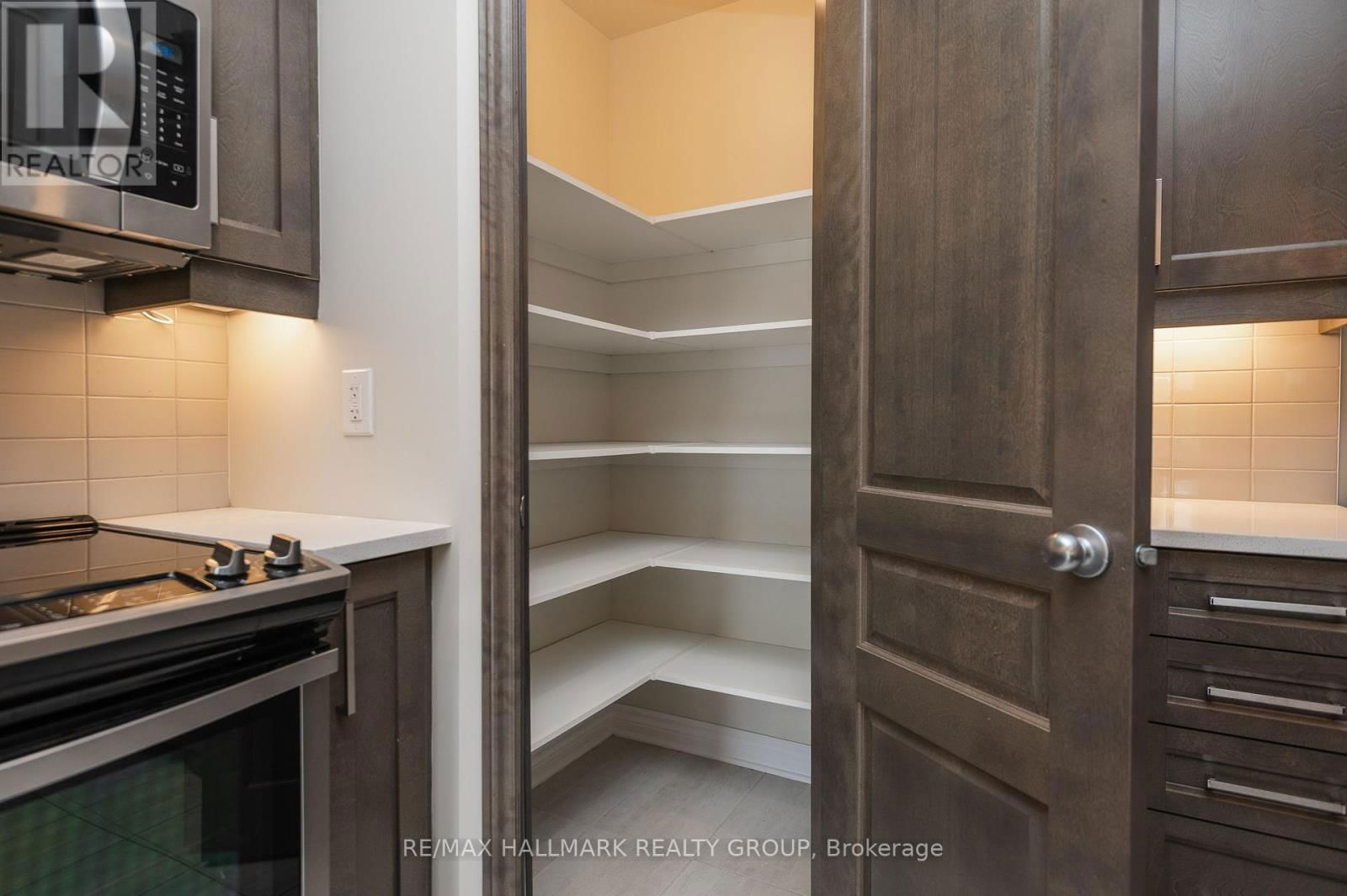 208 SITTELLE PRIVATE Image 9