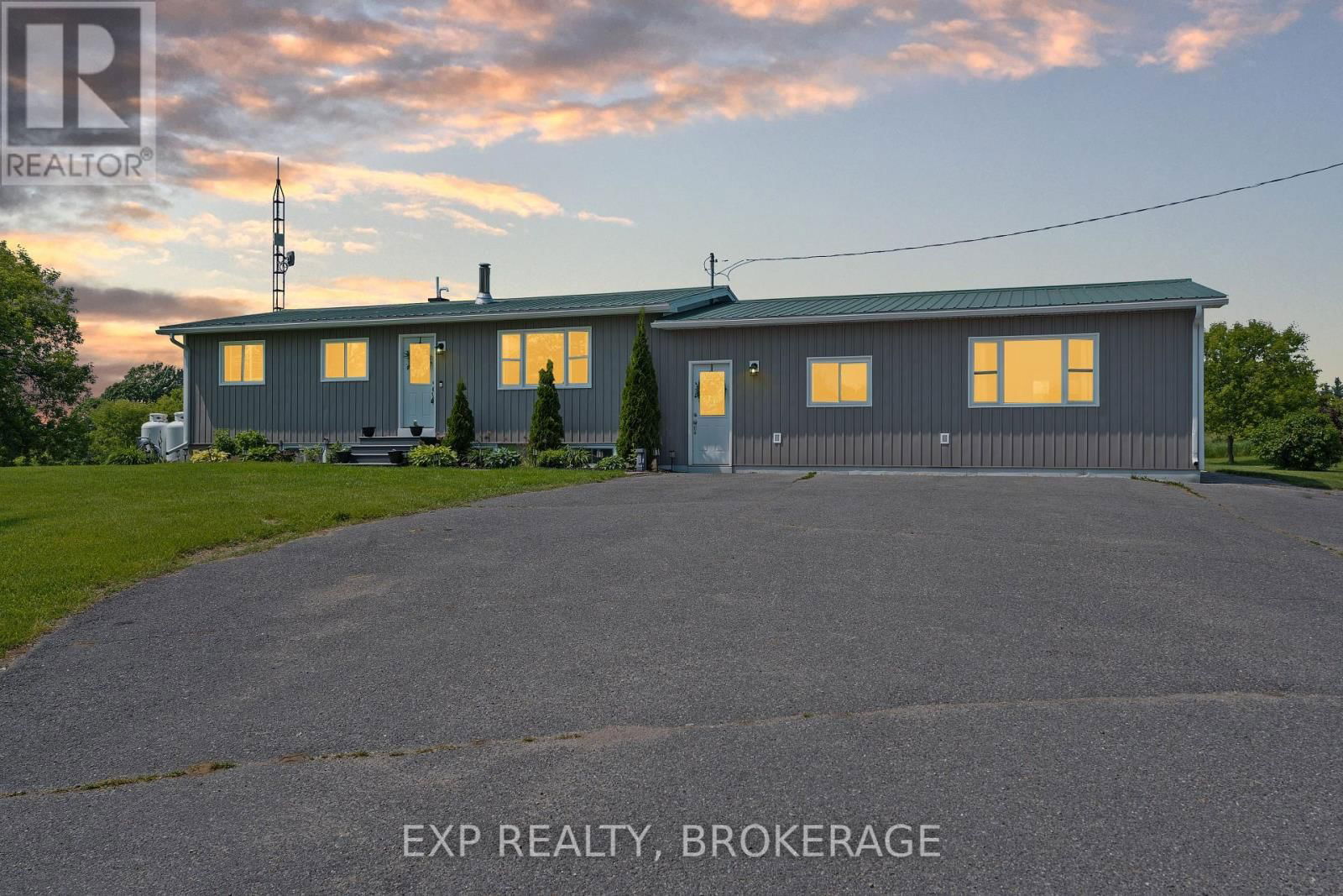 112 SWEETS CORNERS ROAD Image 1