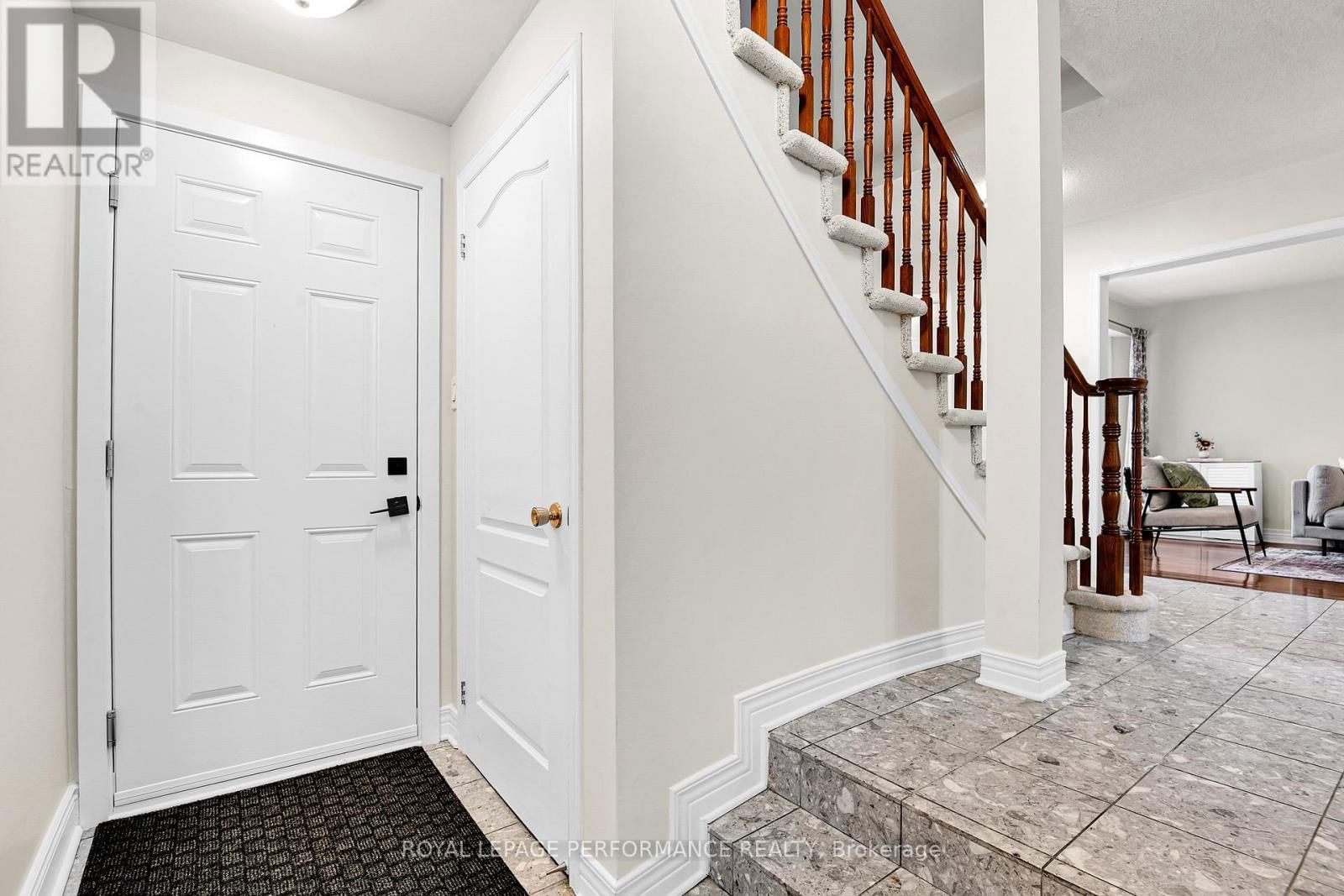 8 MASONBROOK STREET Image 15