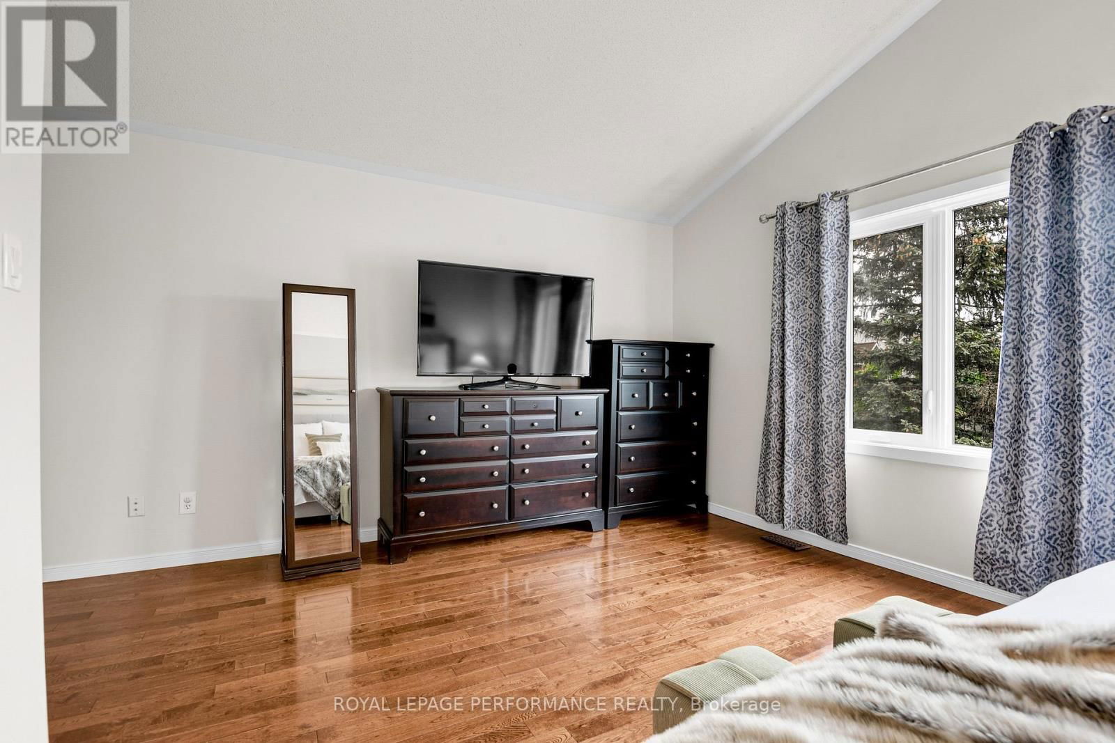 8 MASONBROOK STREET Image 19