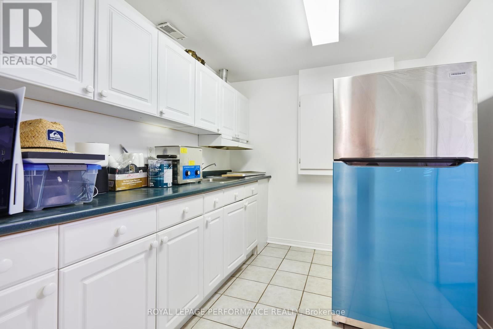 8 MASONBROOK STREET Image 30