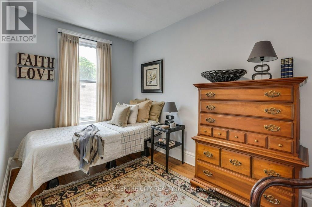 65 BRUCE STREET Image 26