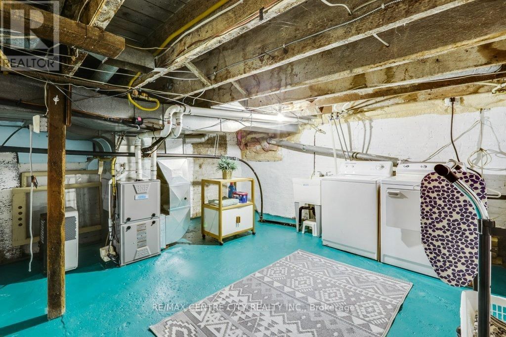65 BRUCE STREET Image 39