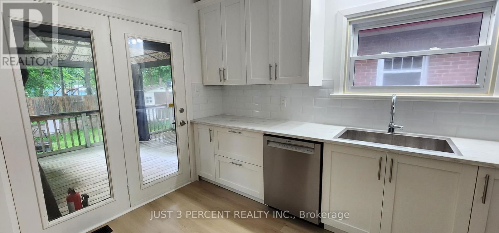 130 ROMAINE STREET Image 17