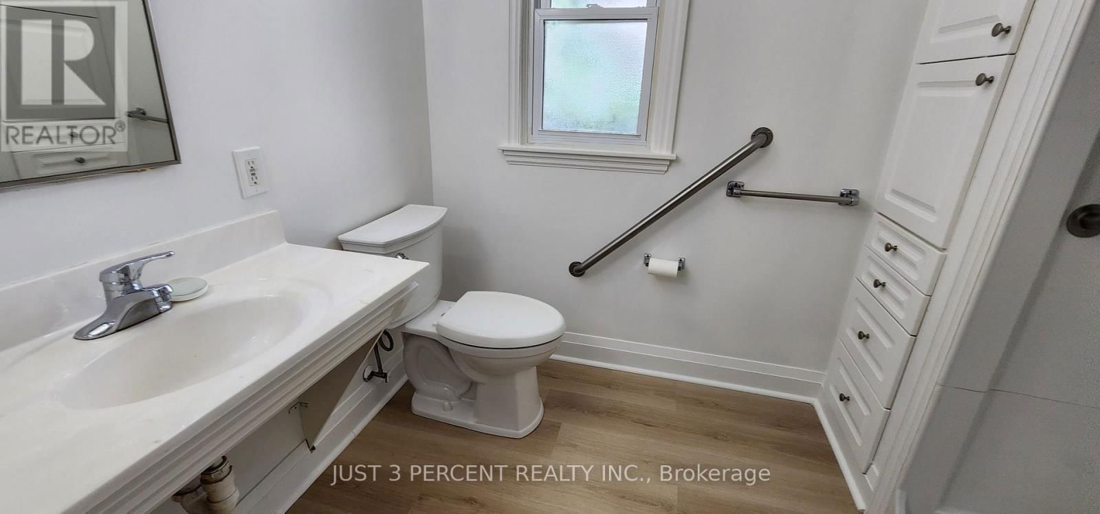 130 ROMAINE STREET Image 23