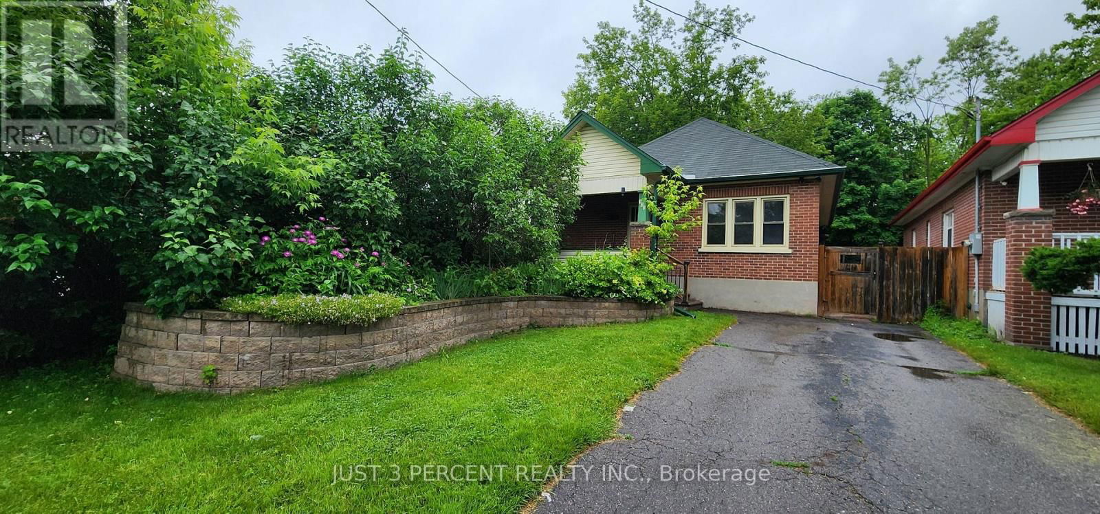 130 ROMAINE STREET Image 42