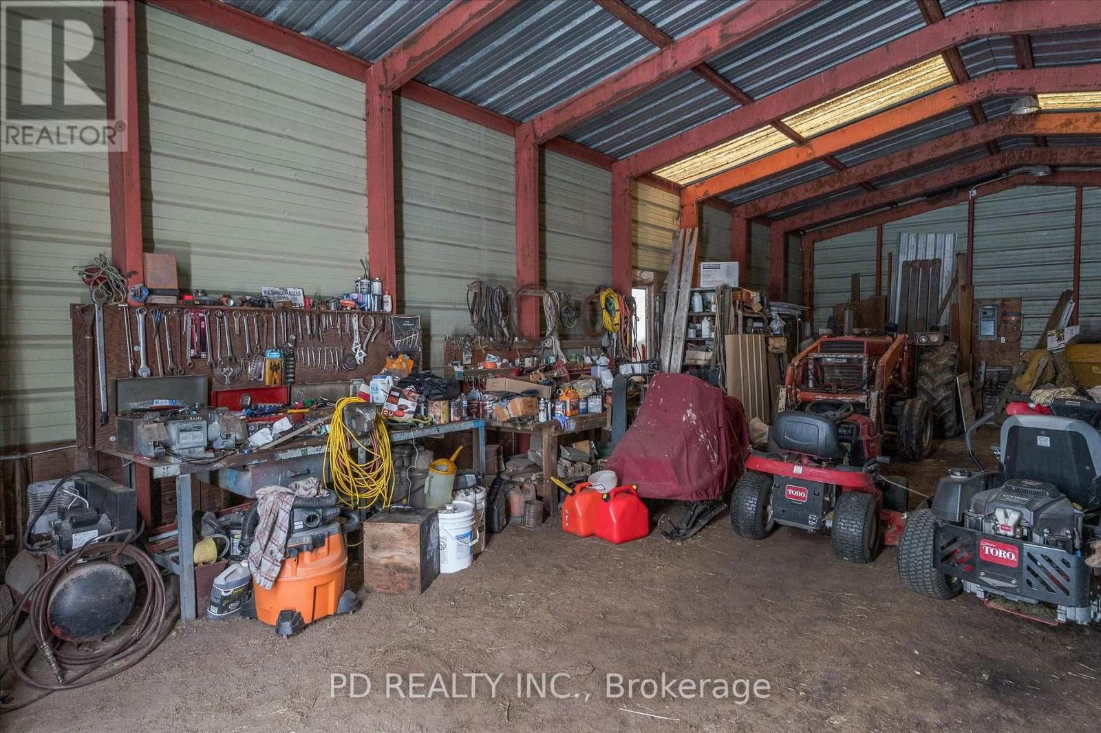 4925 HIGHWAY 7 Image 48
