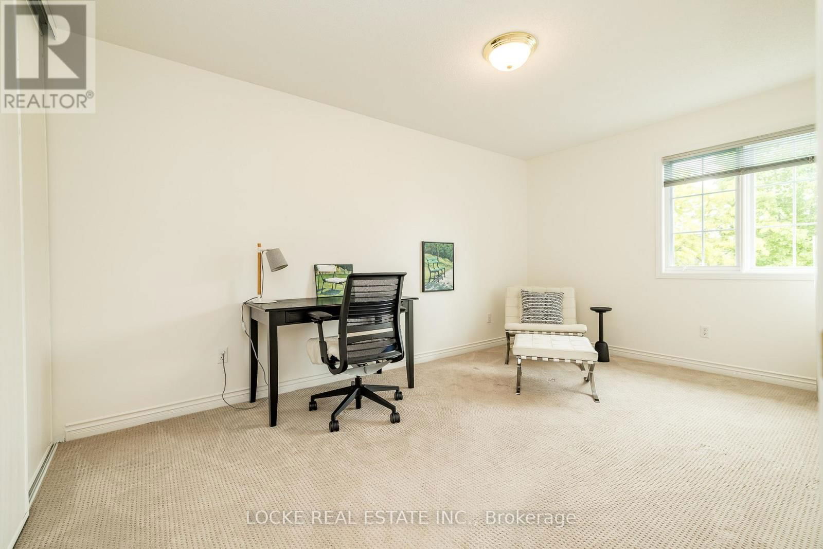 5845 GLADEWOODS PLACE Image 38