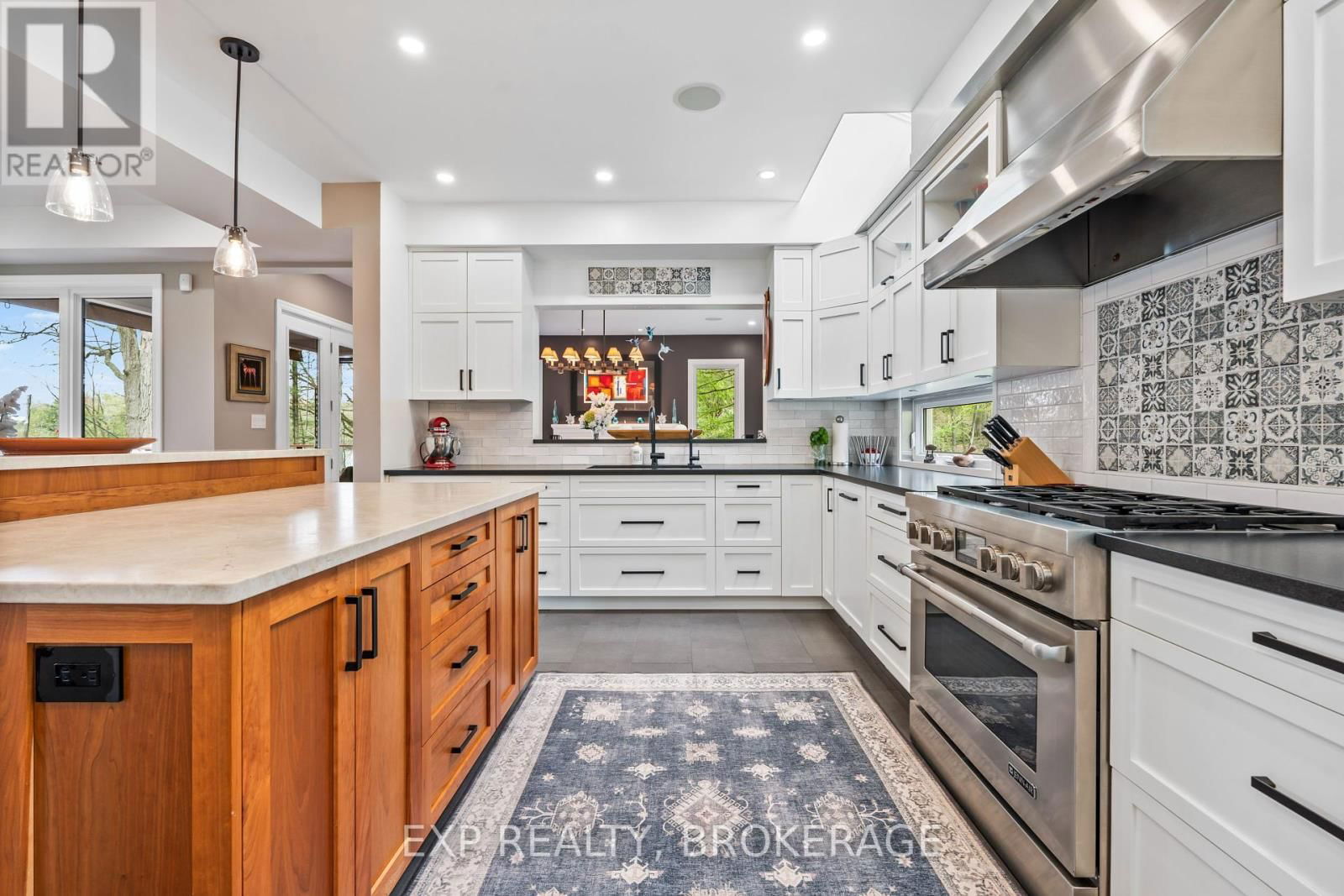 121 BASS LANE Image 11