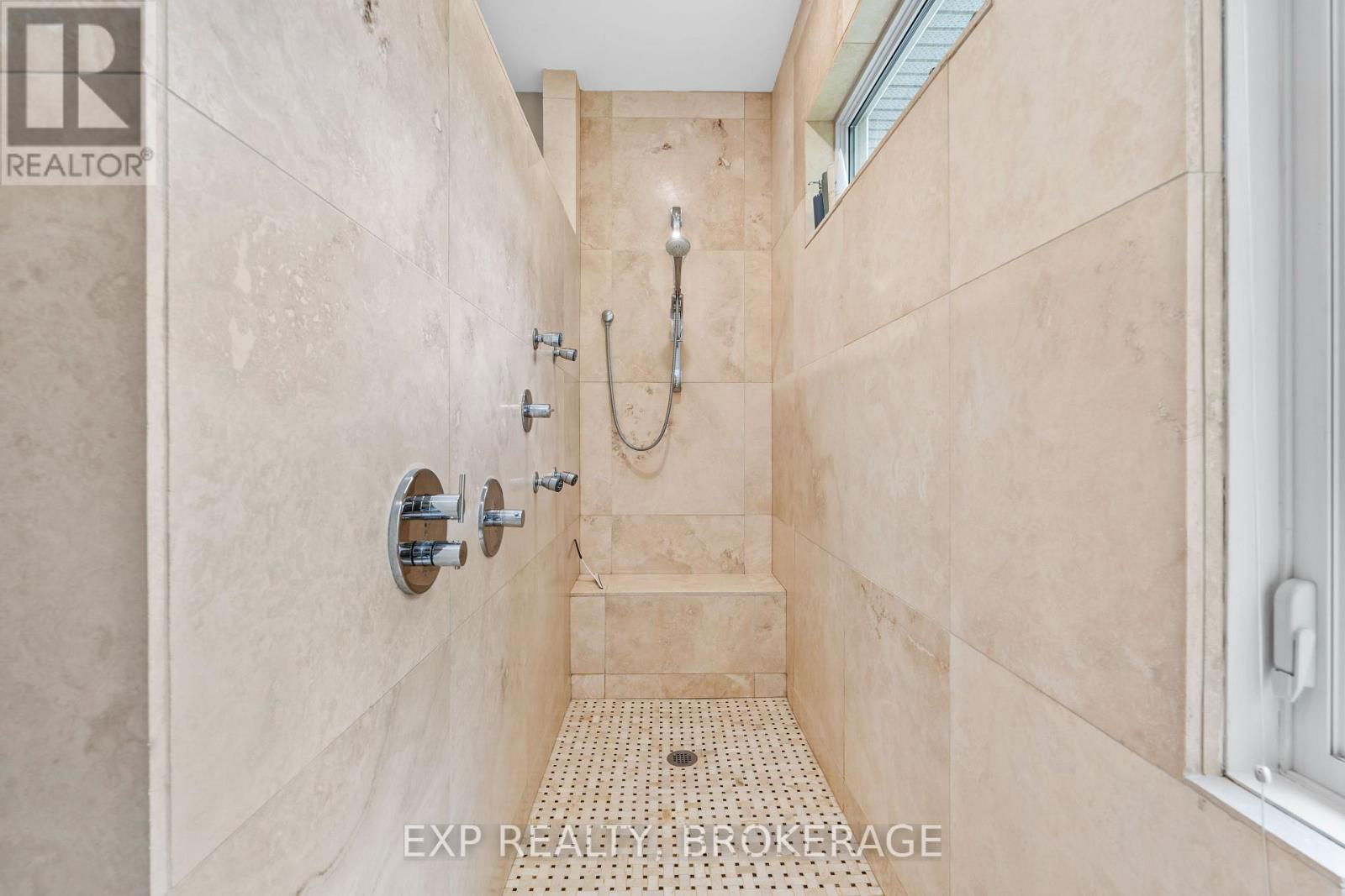 121 BASS LANE Image 19