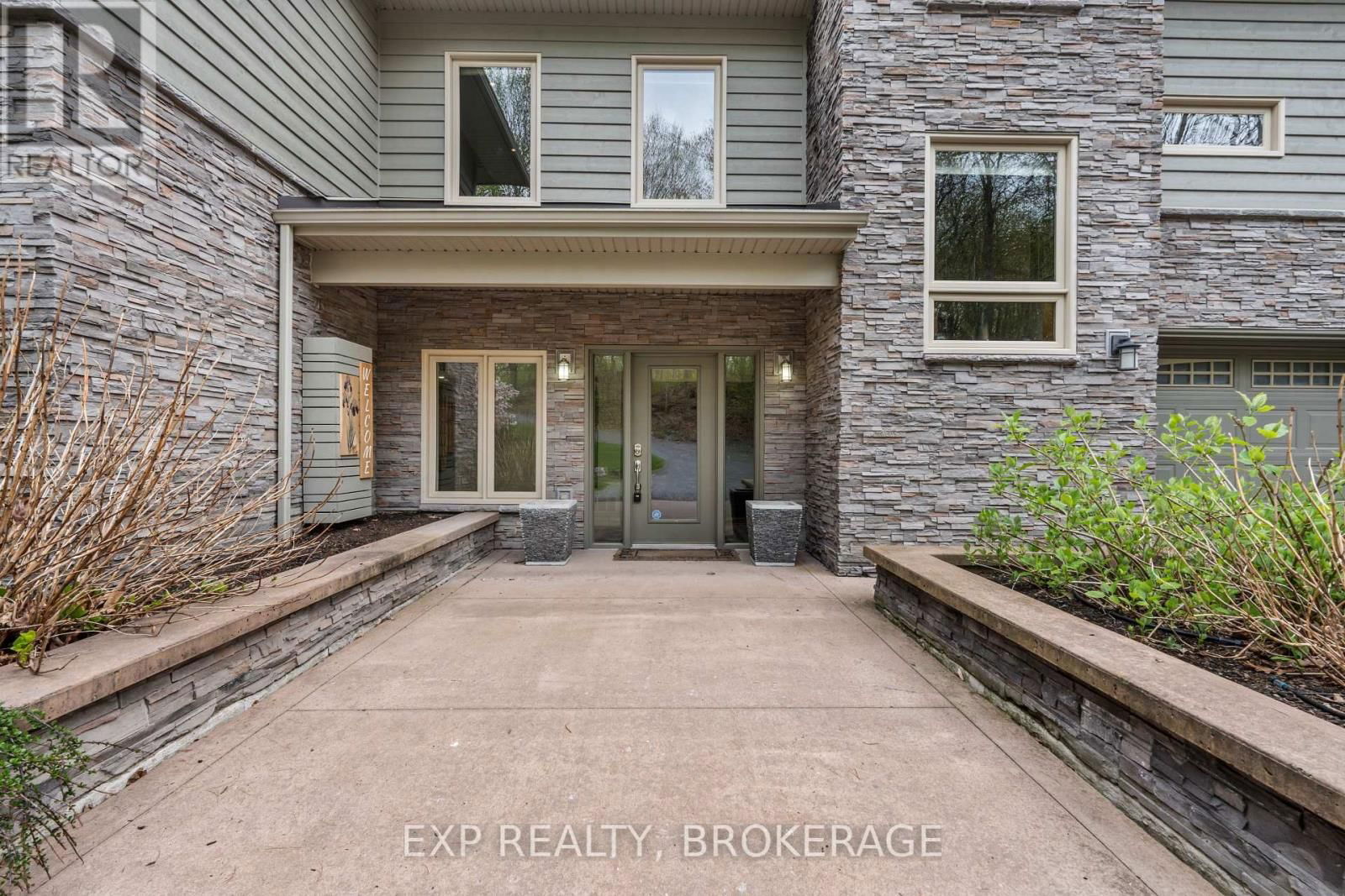 121 BASS LANE Image 4