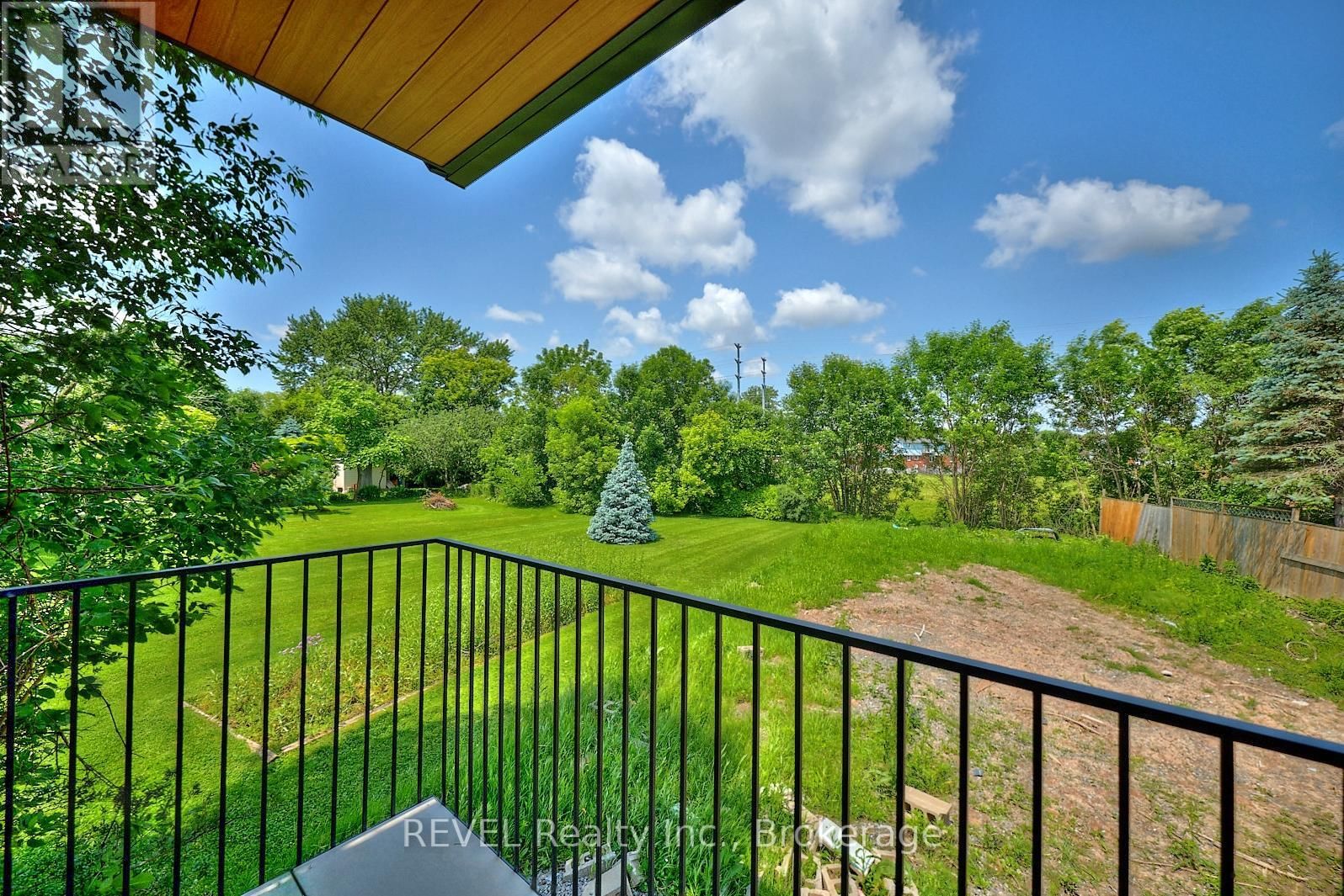 Unit 3 - 5361 VALLEY WAY Image 12
