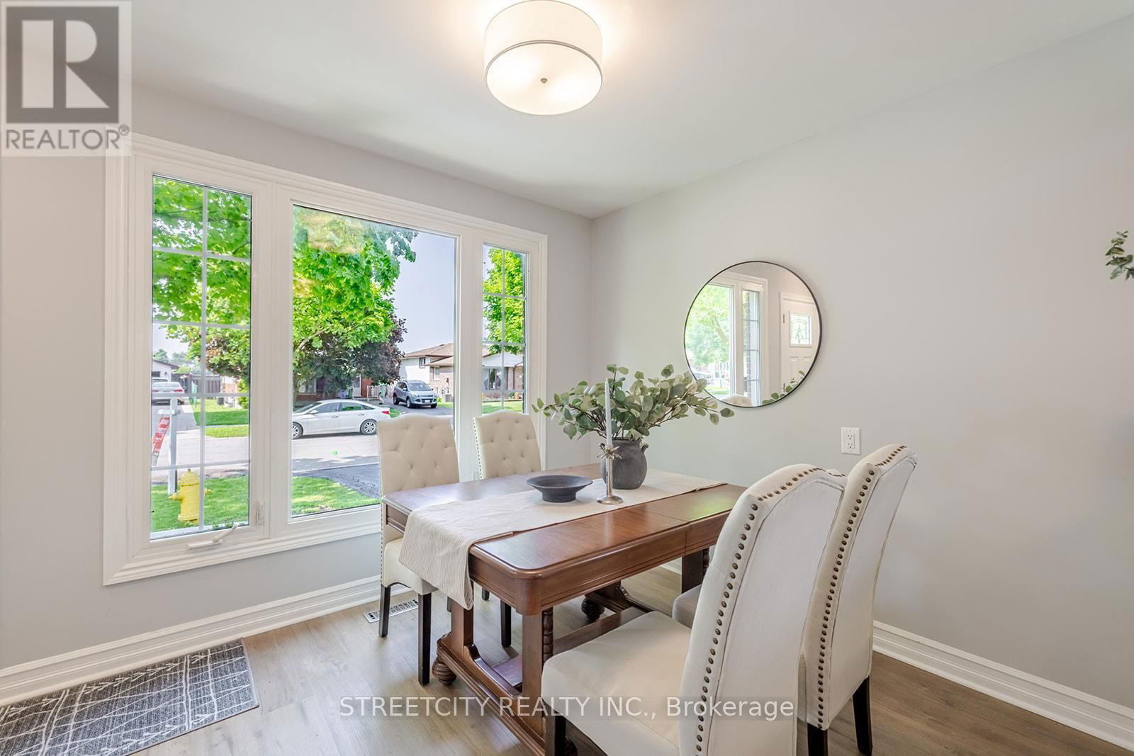 41 FENNELL CRESCENT Image 13