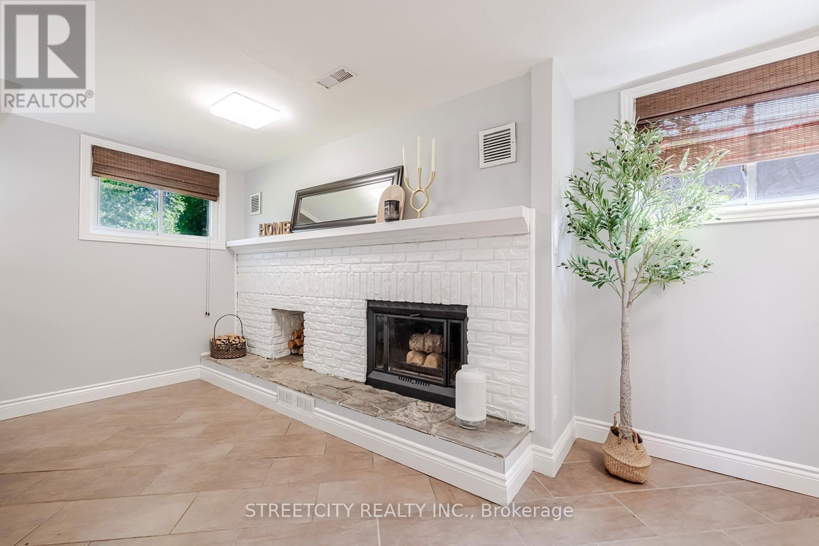 41 FENNELL CRESCENT Image 27
