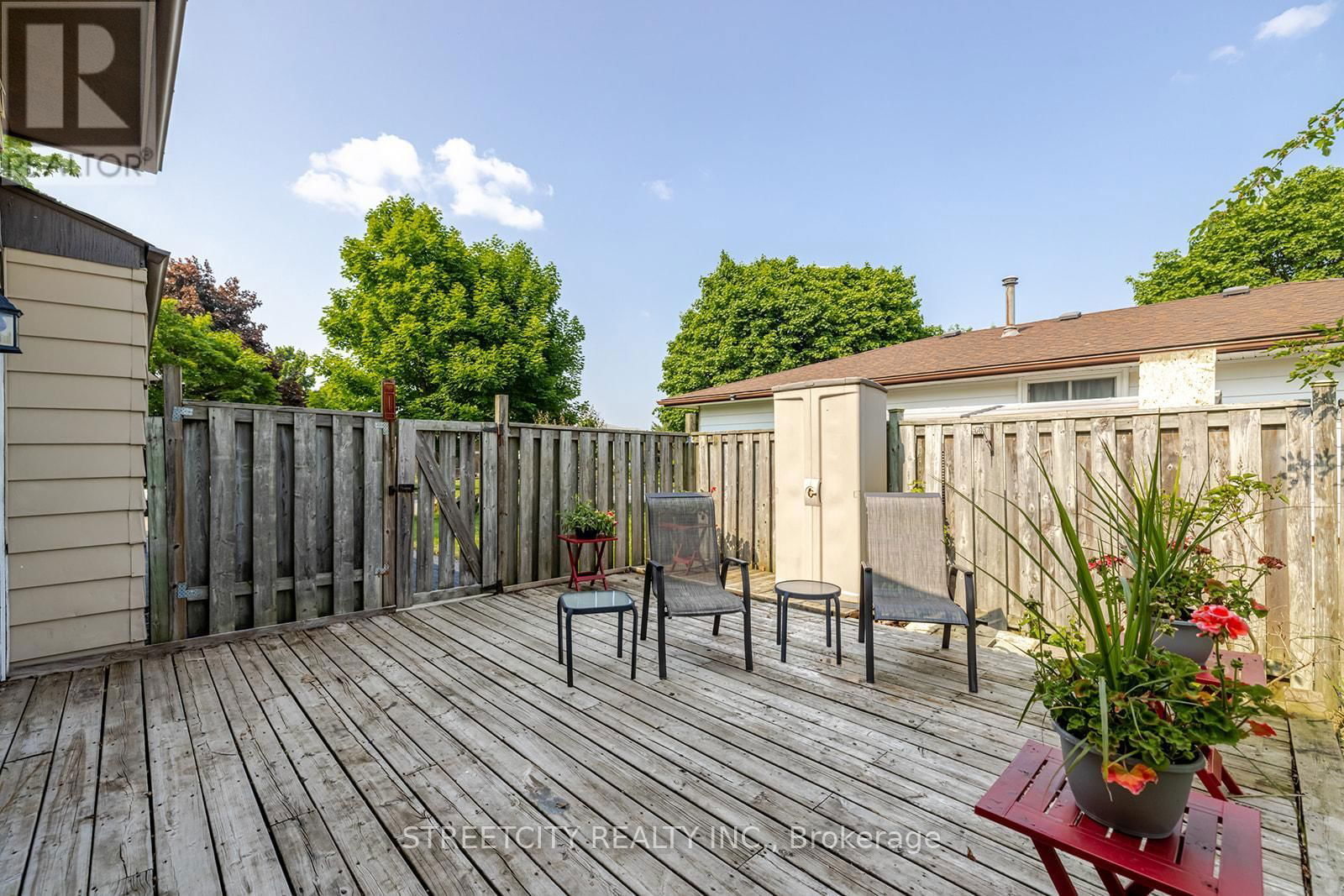 41 FENNELL CRESCENT Image 30
