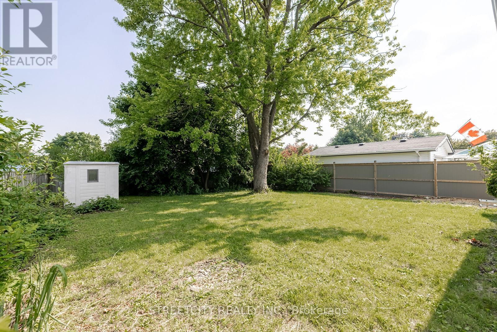 41 FENNELL CRESCENT Image 34