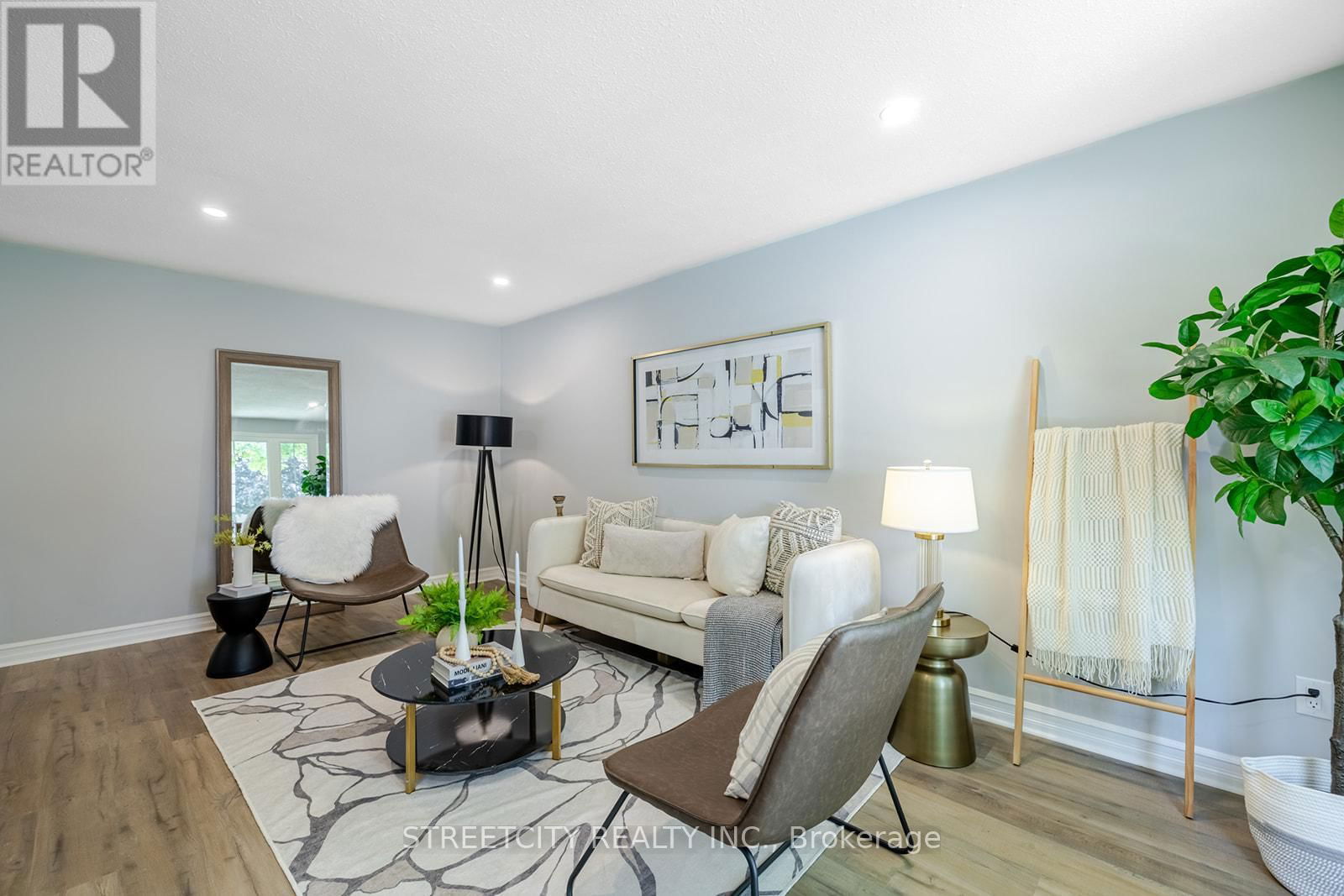 41 FENNELL CRESCENT Image 6