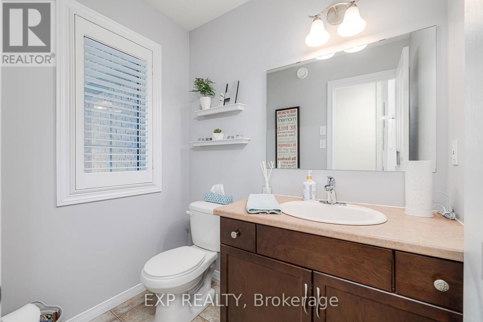 18 - 31 TOWNSEND DRIVE Image 12