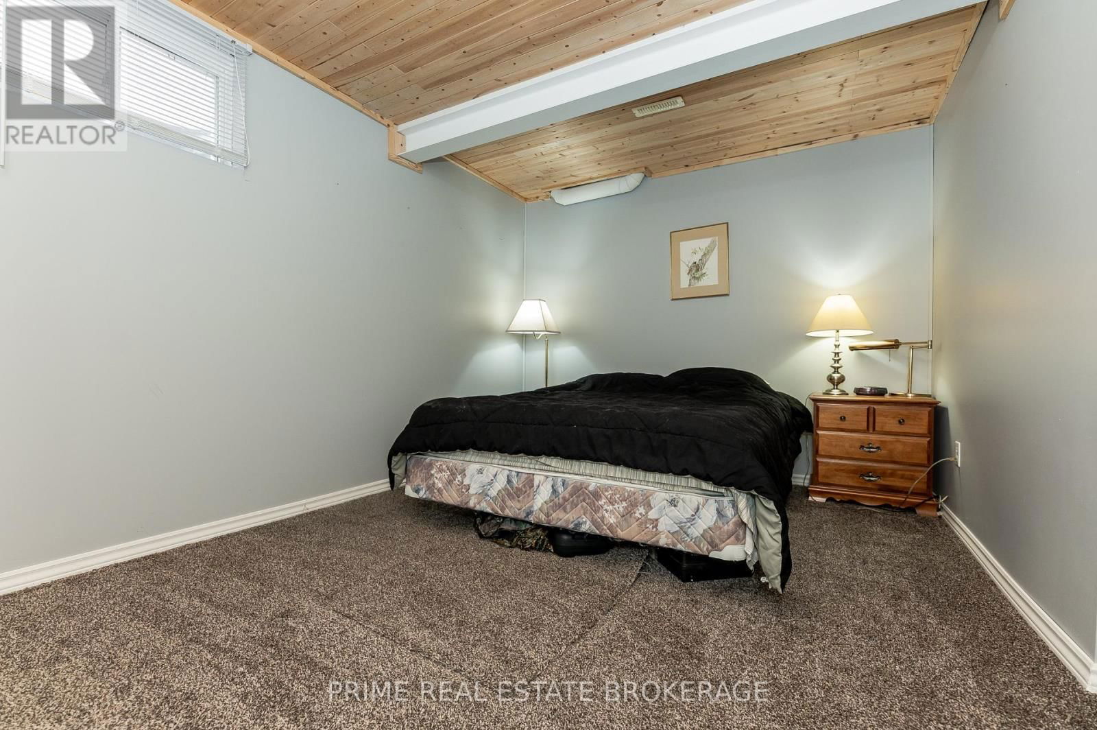 44 RIVERBANK DRIVE Image 36