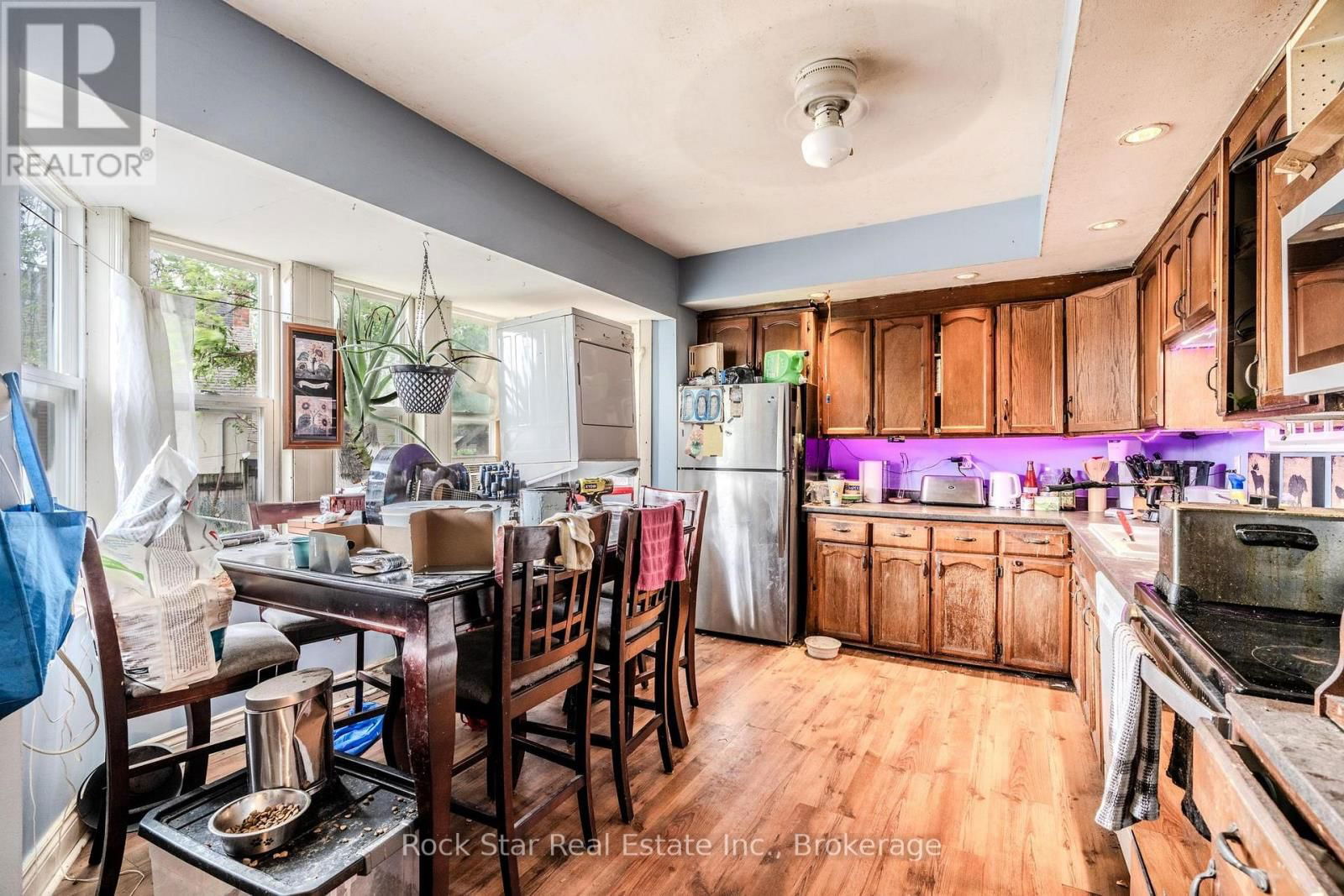 108 NIAGARA FALLS ROAD Image 10