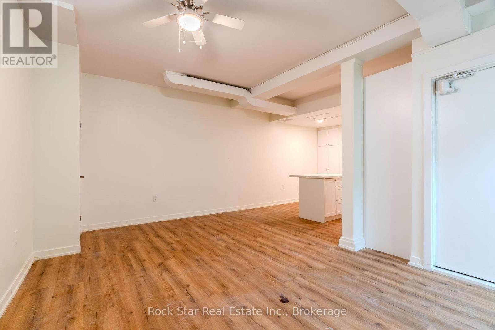 108 NIAGARA FALLS ROAD Image 26