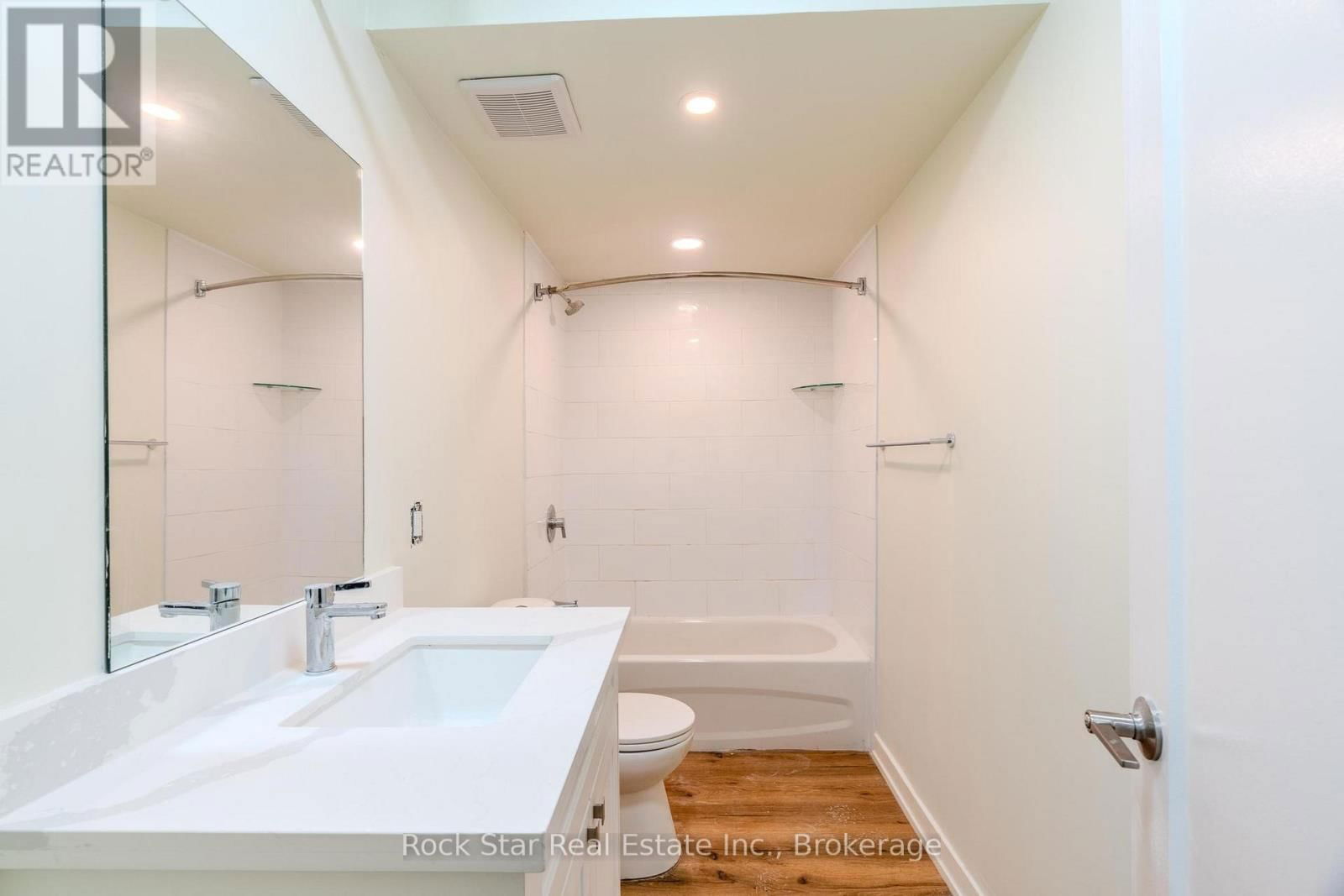108 NIAGARA FALLS ROAD Image 31