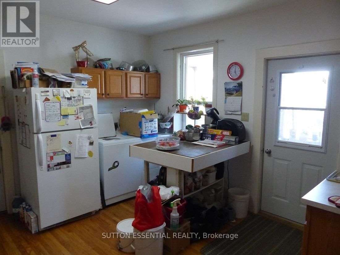 42 MCGILL STREET NORTH Image 28
