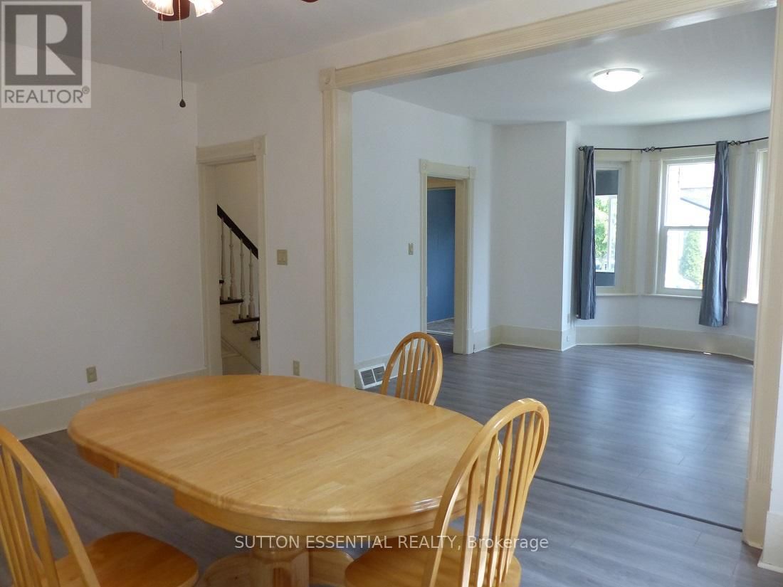 42 MCGILL STREET NORTH Image 9