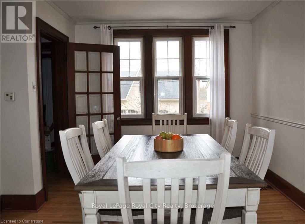 168 QUEEN STREET EAST Image 6
