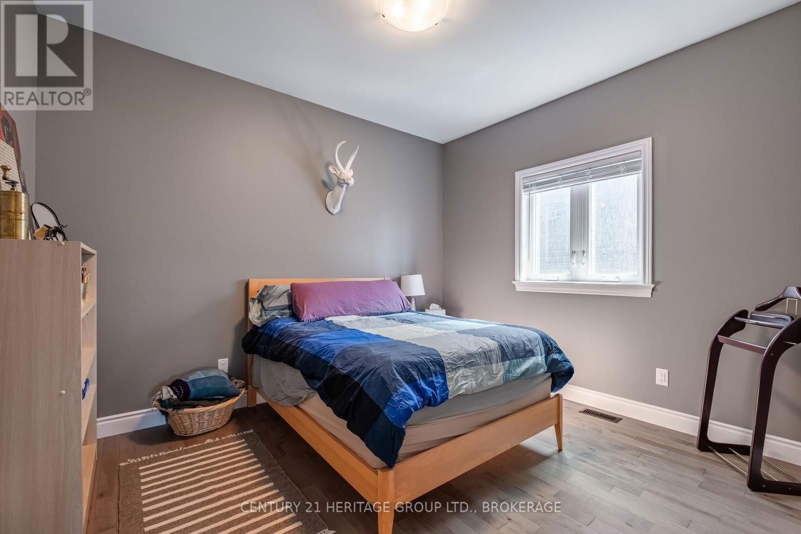 68 POTTER DRIVE Image 21