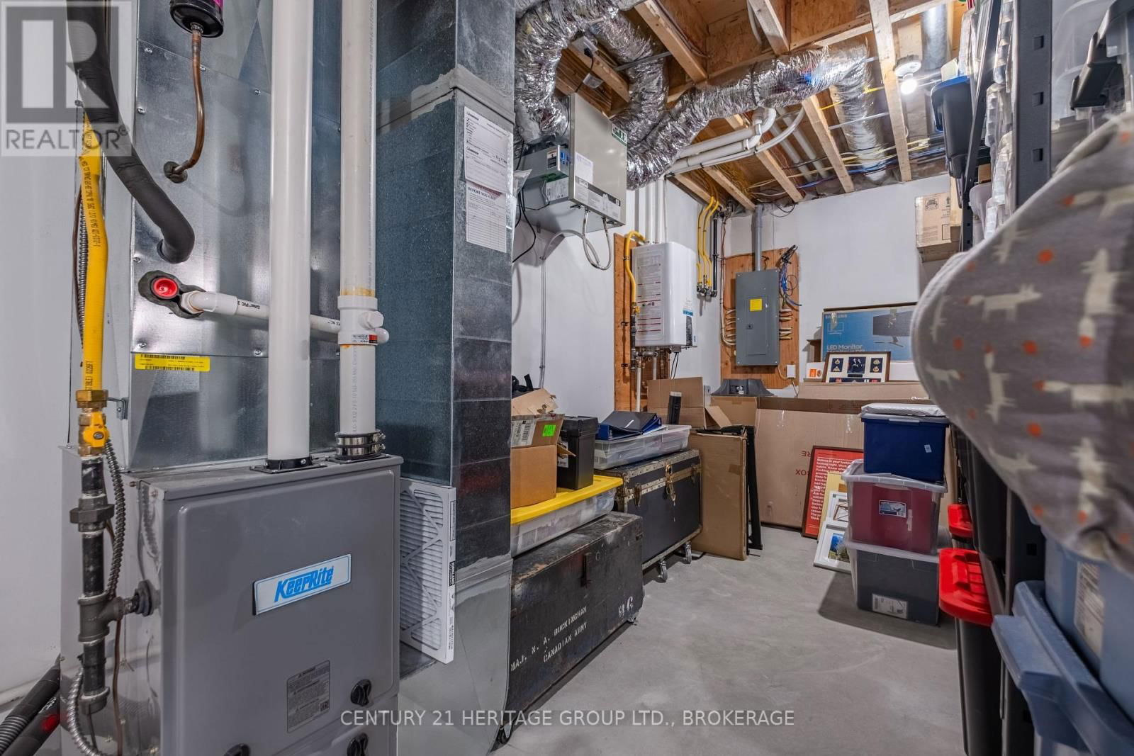 68 POTTER DRIVE Image 33